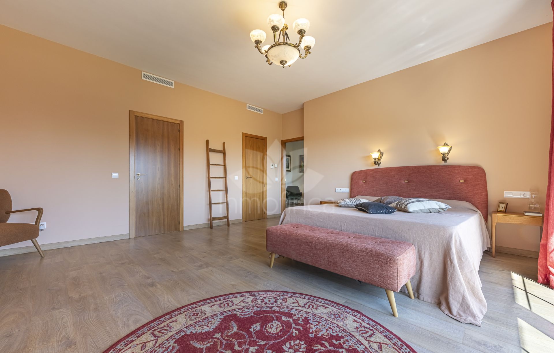 Villa in El Rosario, Marbella