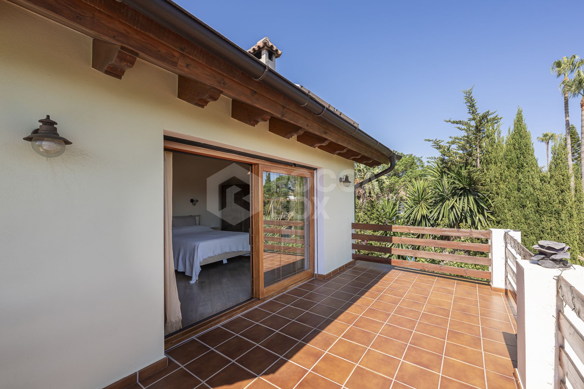 Modern Villa Close to the Beach for Sale in El Rosario, Marbella East