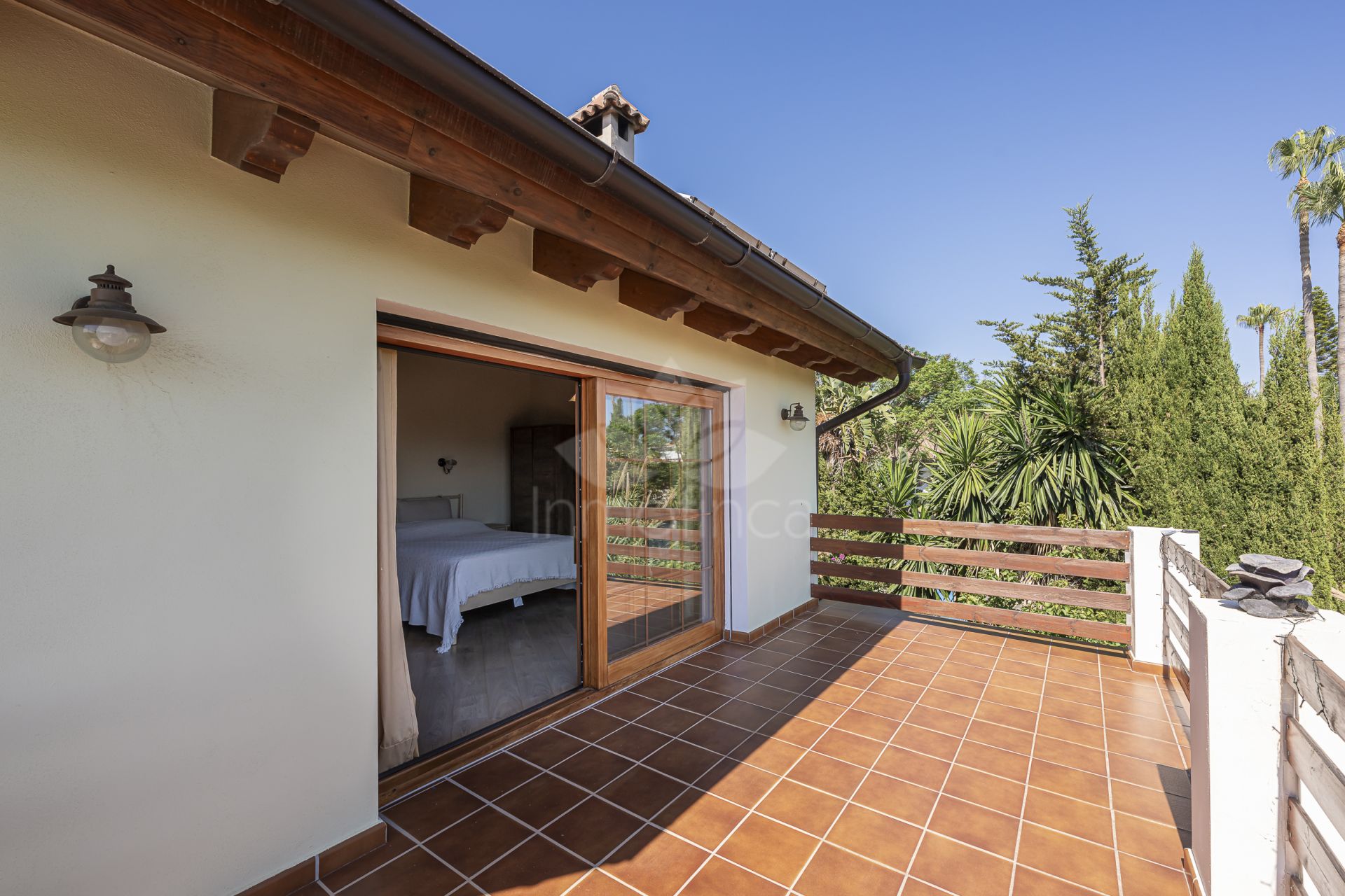 Villa in El Rosario, Marbella