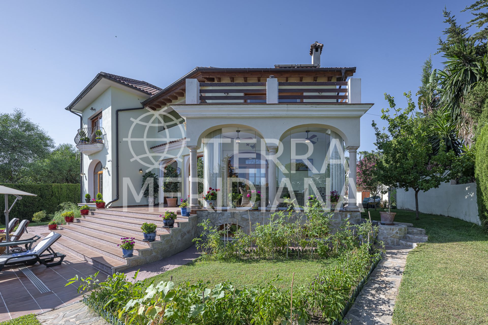 Villa in El Rosario, Marbella