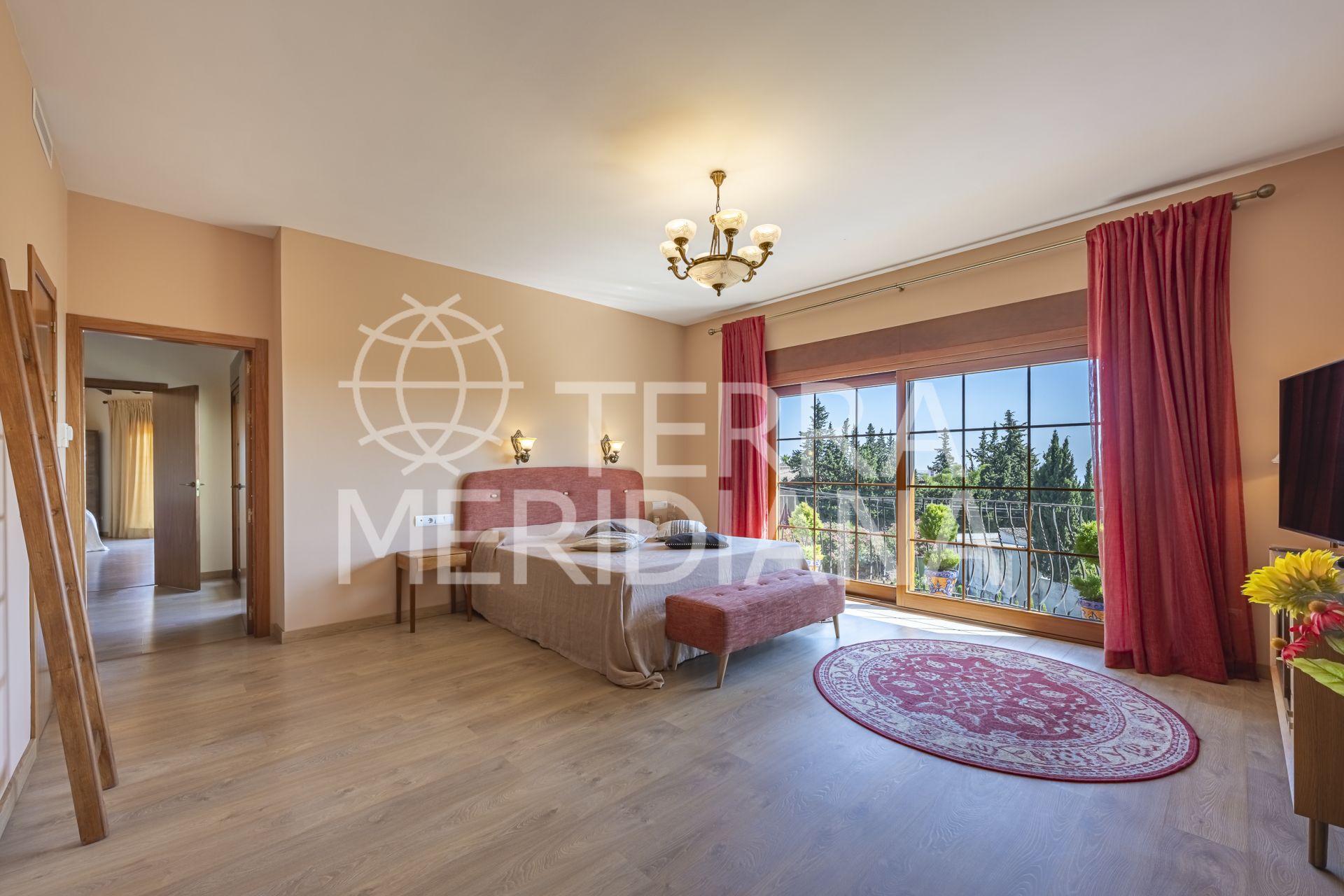 Villa in El Rosario, Marbella