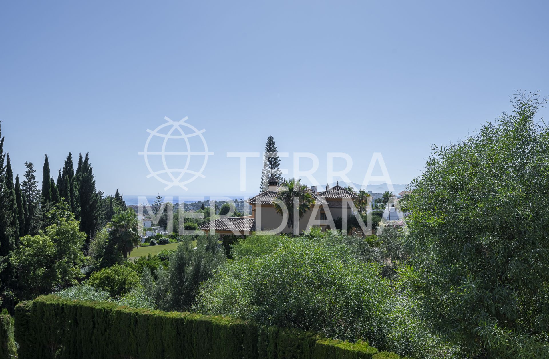 Villa in El Rosario, Marbella