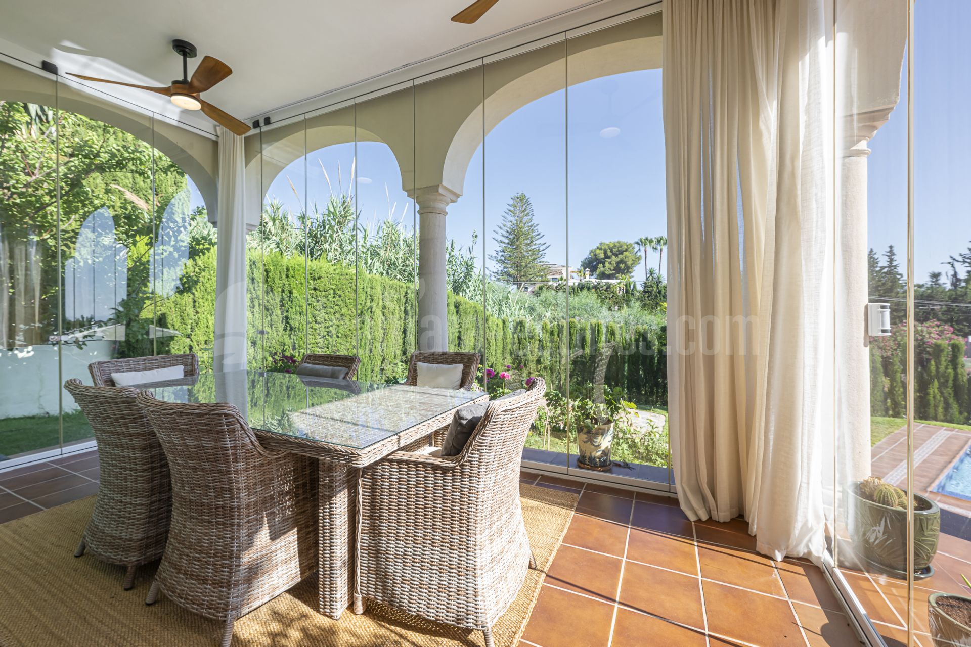 Villa in El Rosario, Marbella