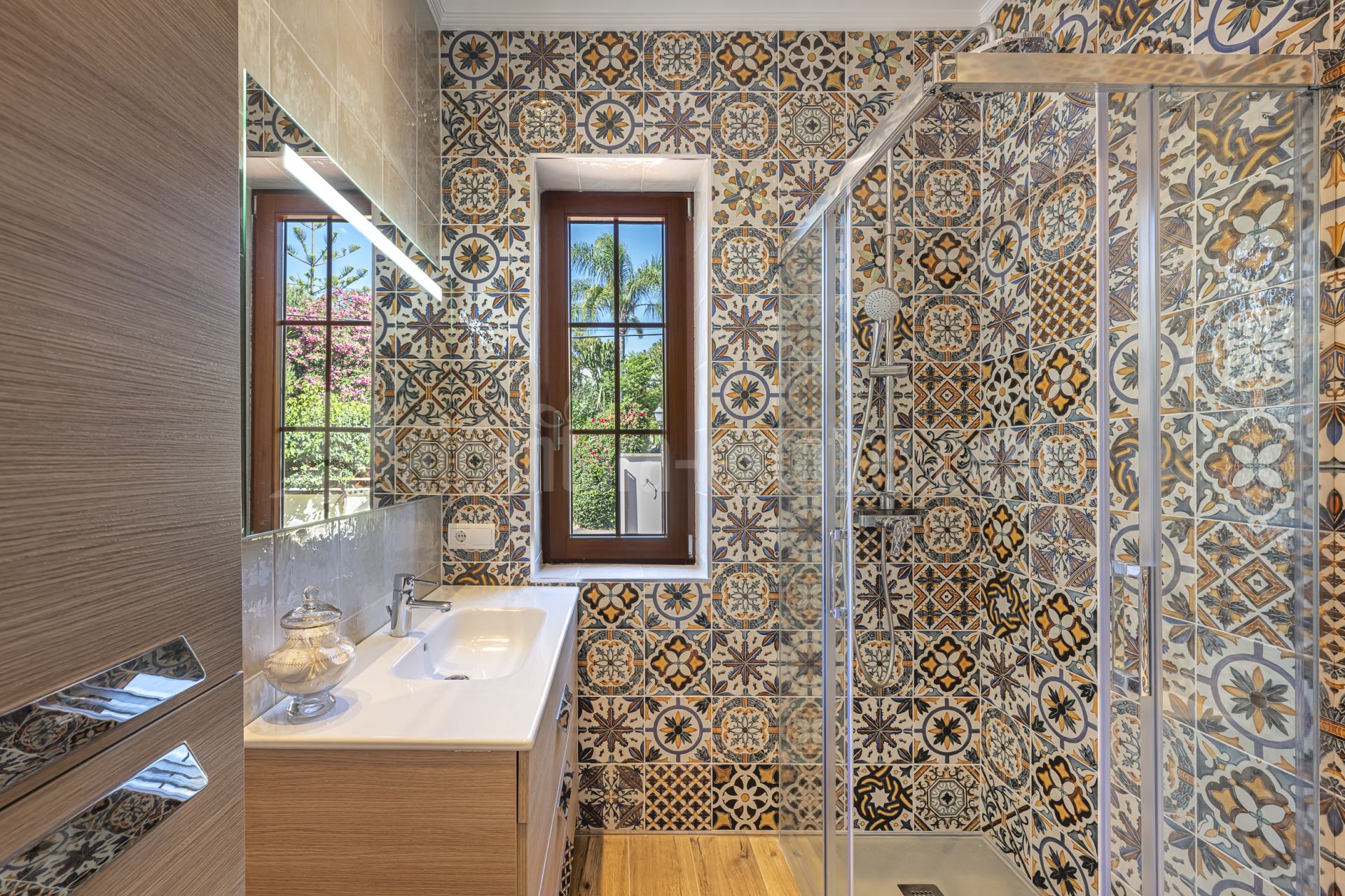 Villa in El Rosario, Marbella