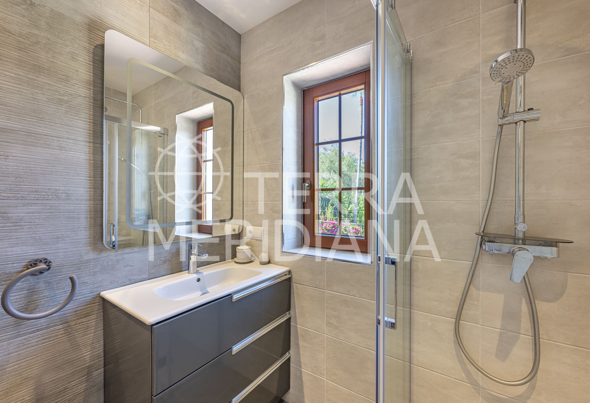 Villa in El Rosario, Marbella