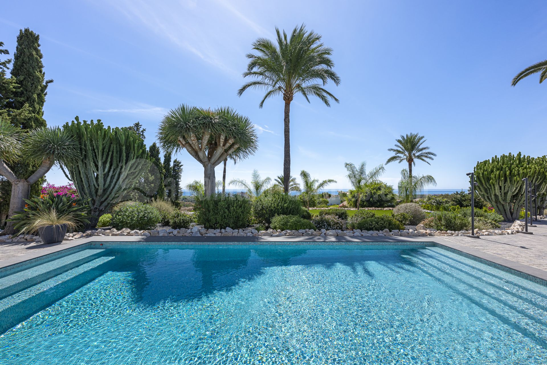 Villa in Elviria, Marbella