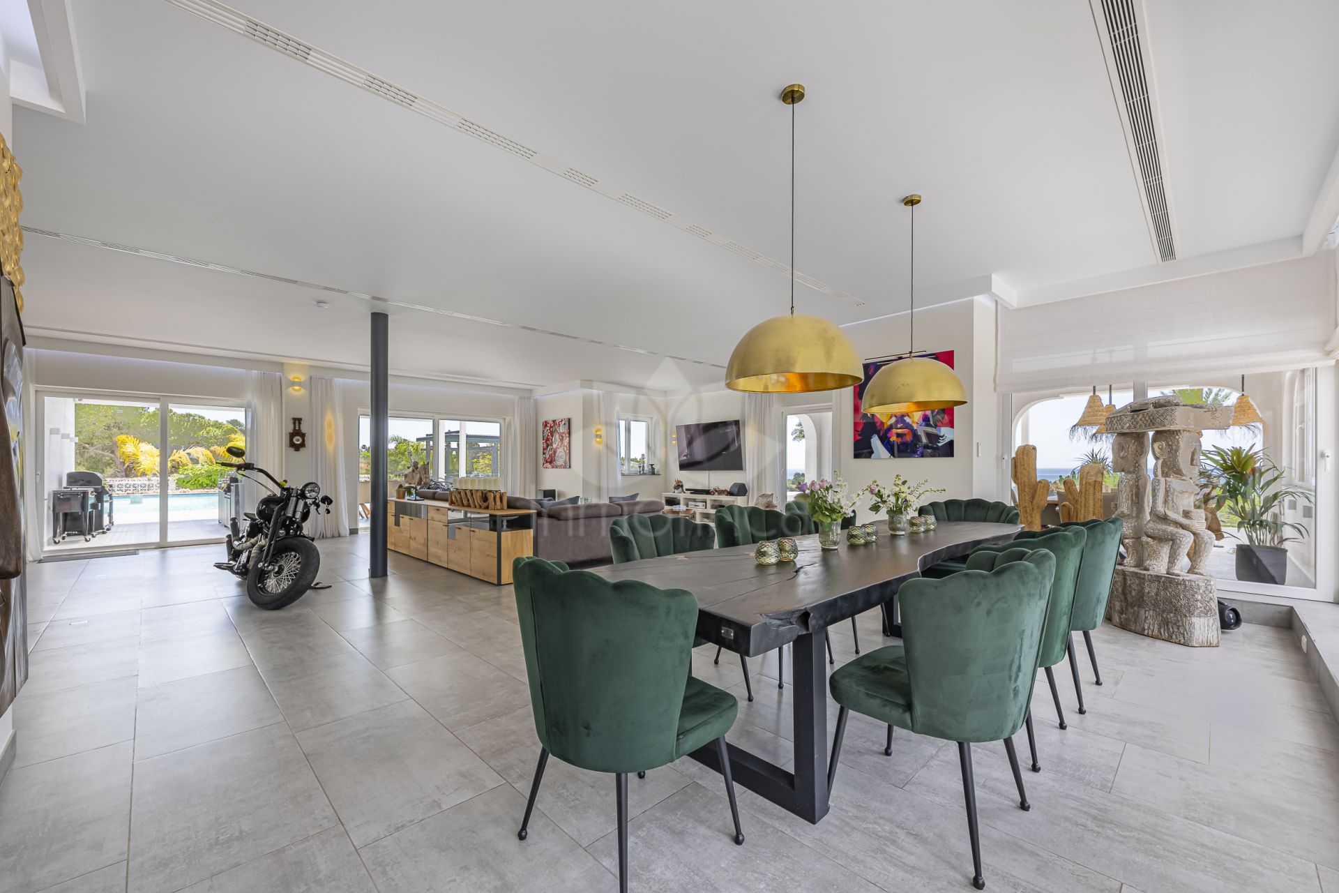 Villa in Elviria, Marbella