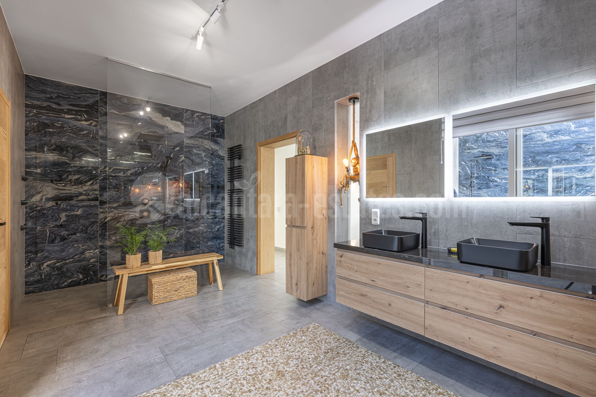 Villa in Elviria, Marbella