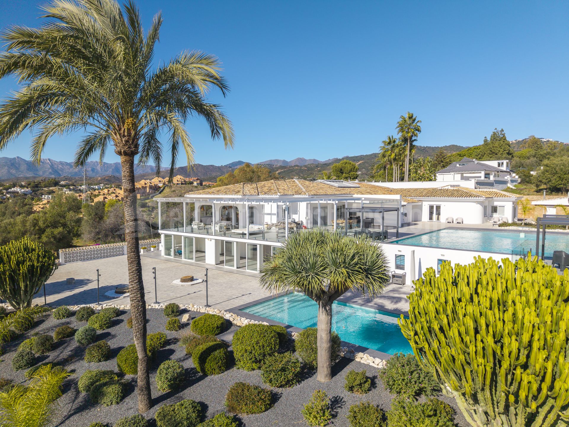 Villa in Elviria, Marbella