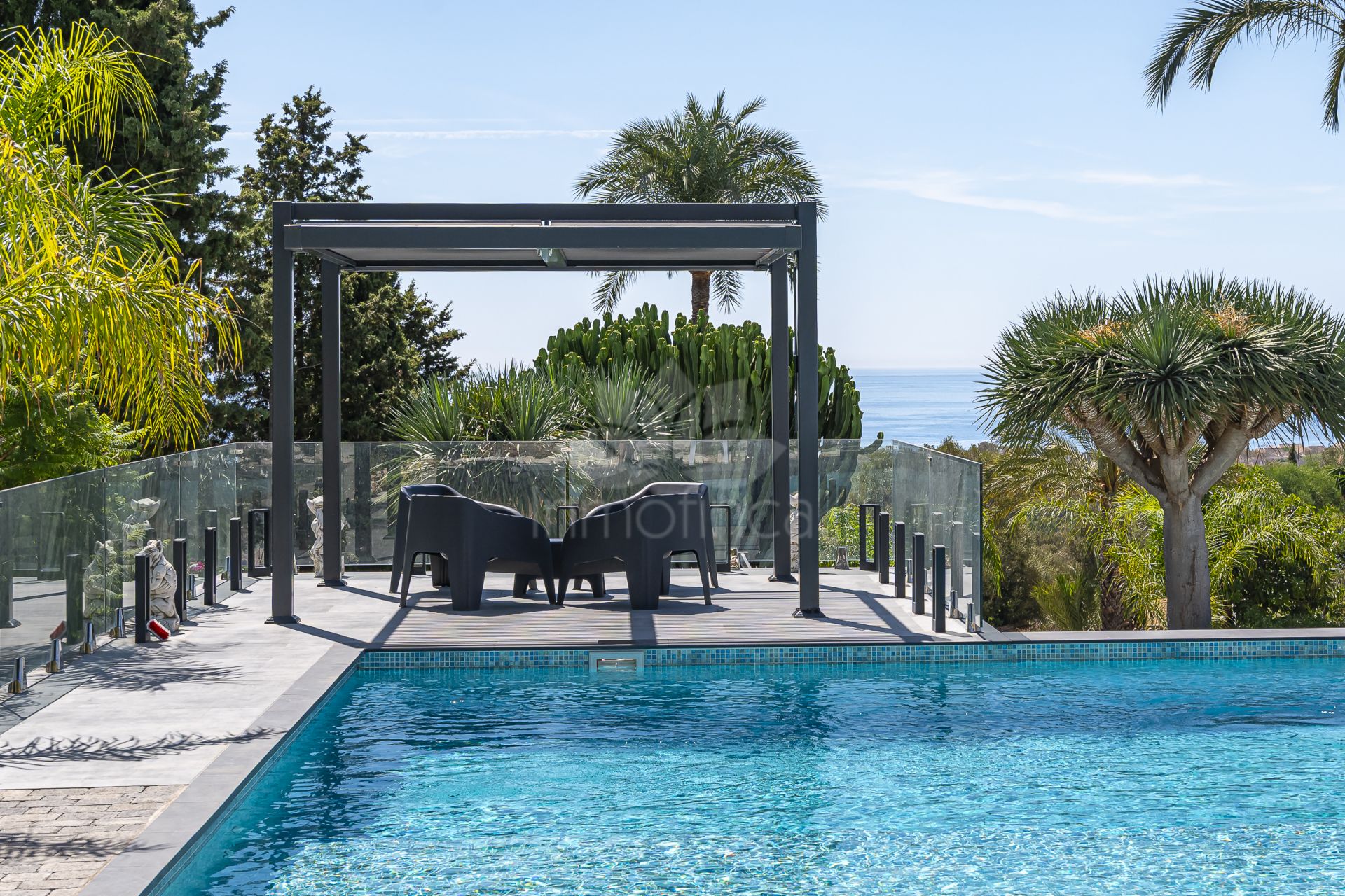 Villa in Elviria, Marbella