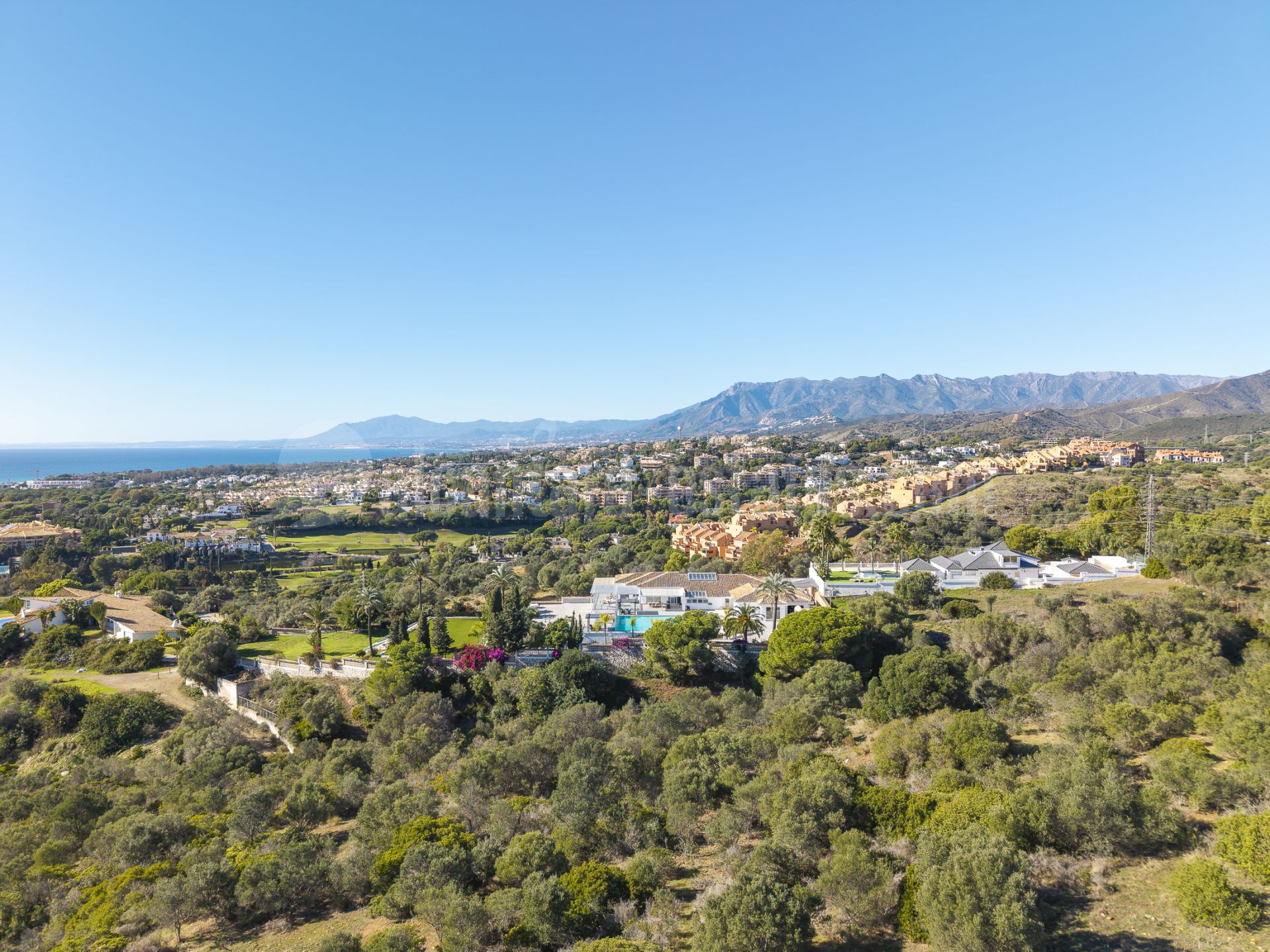 Villa in Elviria, Marbella