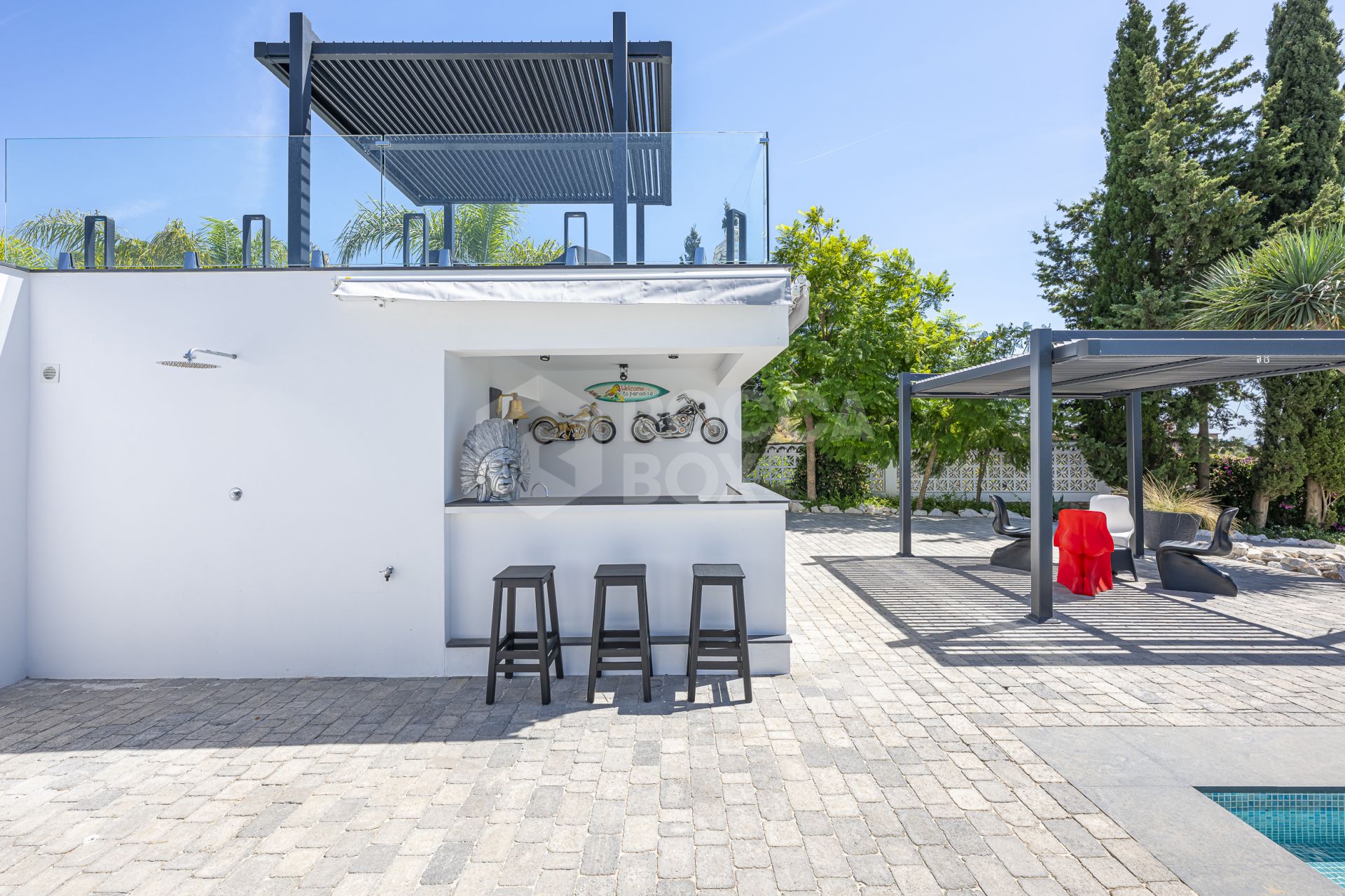 Luxury sea-view villa with development potential for sale in Elviria, Marbella East