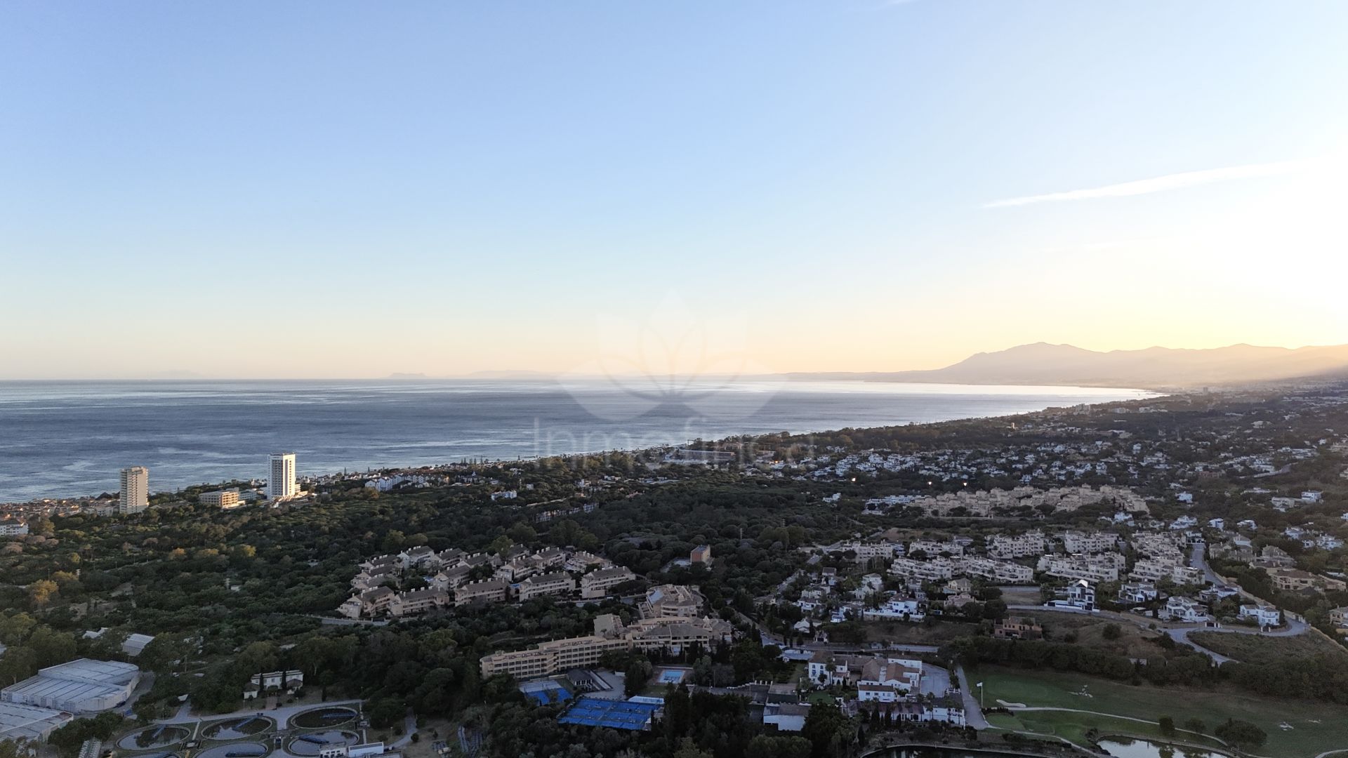Villa in Elviria, Marbella