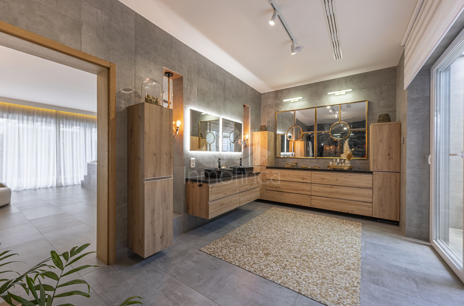 Villa in Elviria, Marbella