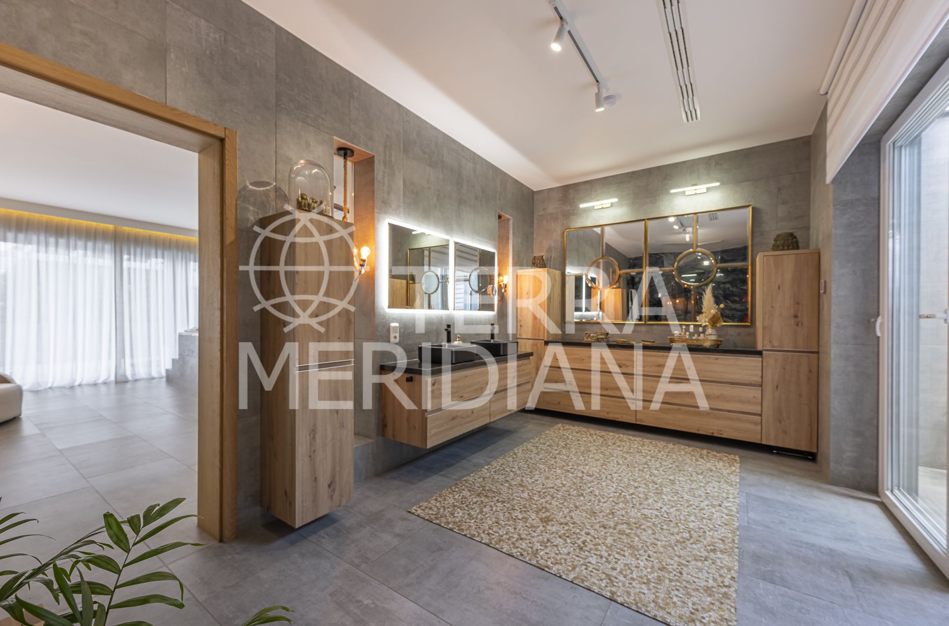 Villa in Elviria, Marbella