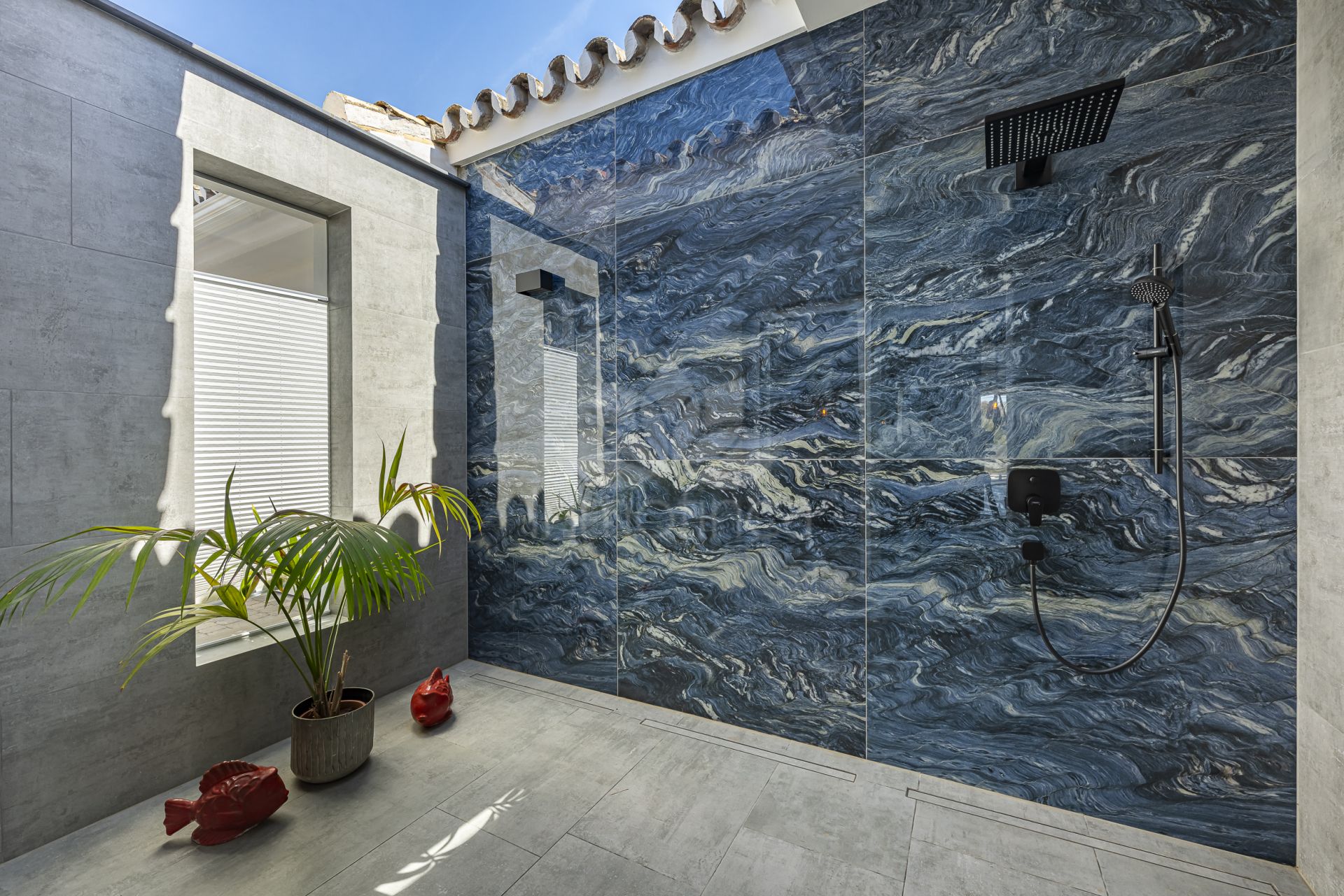 Villa in Elviria, Marbella