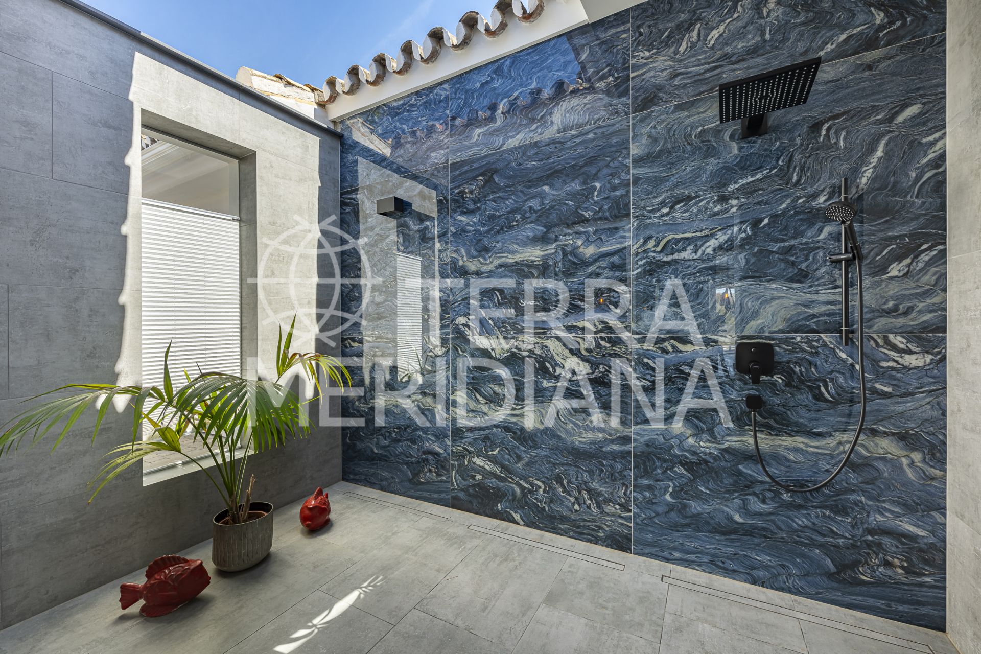 Villa in Elviria, Marbella