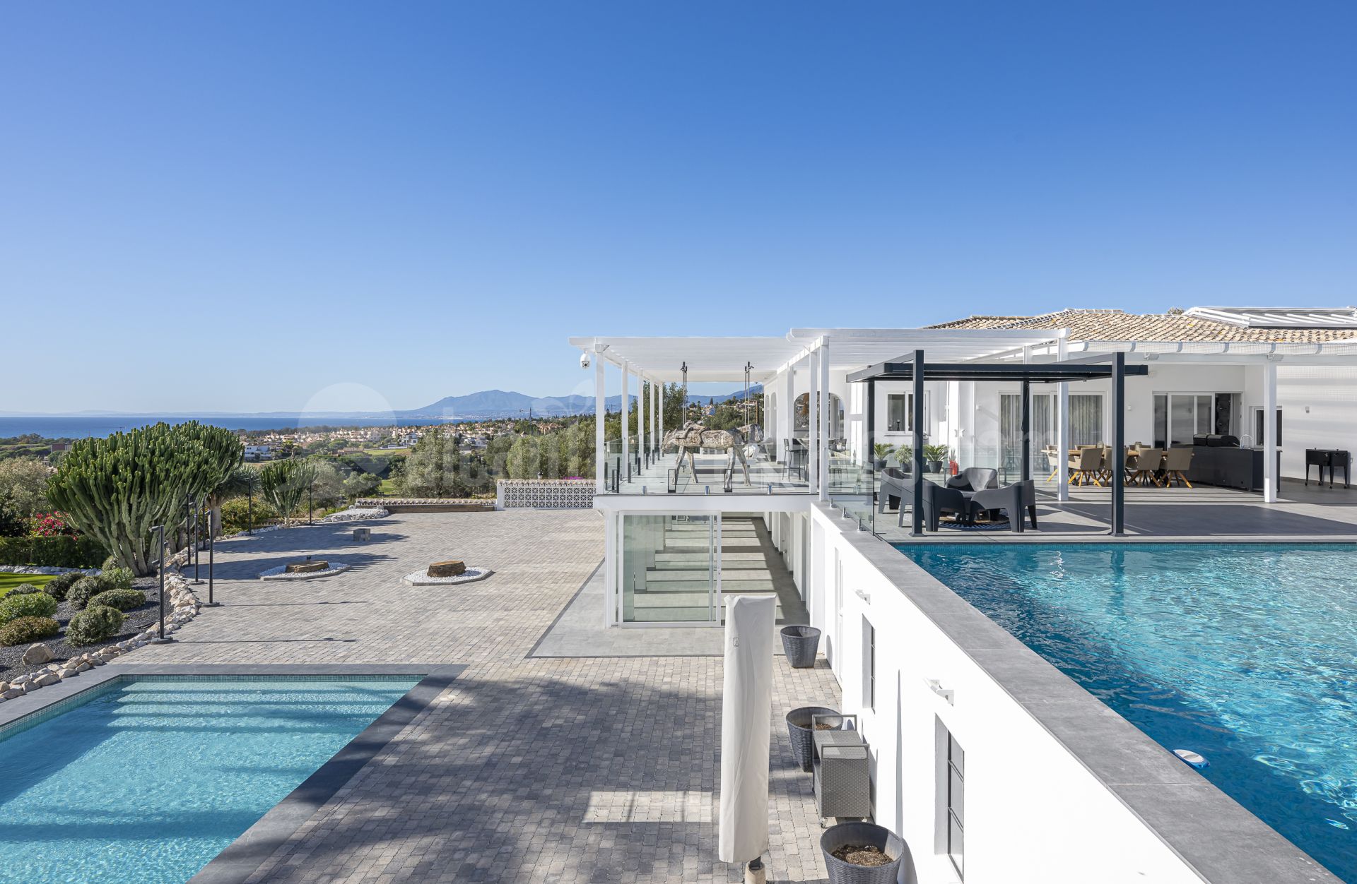 Villa in Elviria, Marbella