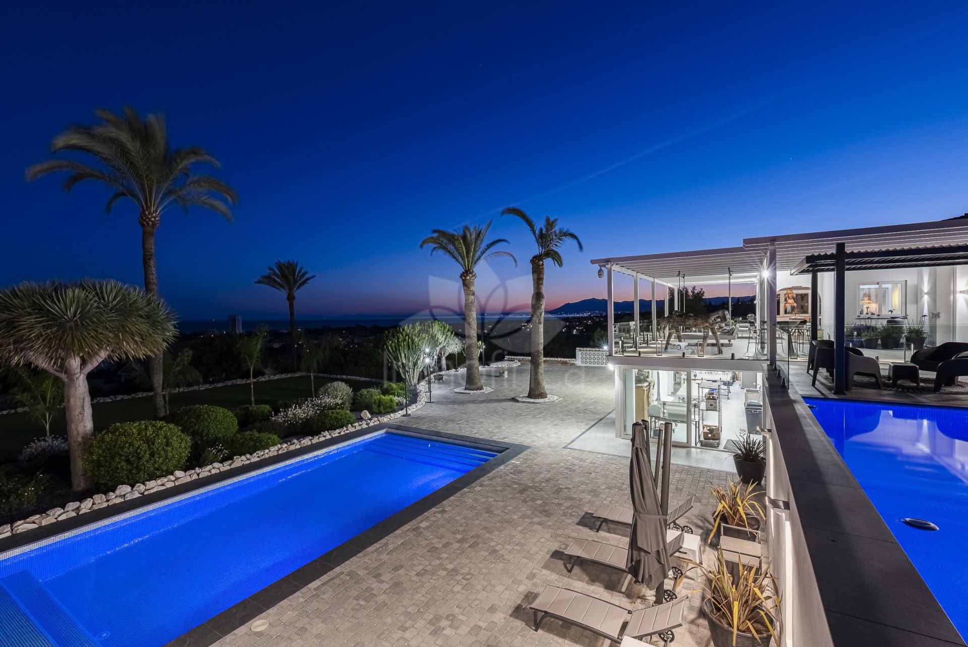 Villa in Elviria, Marbella