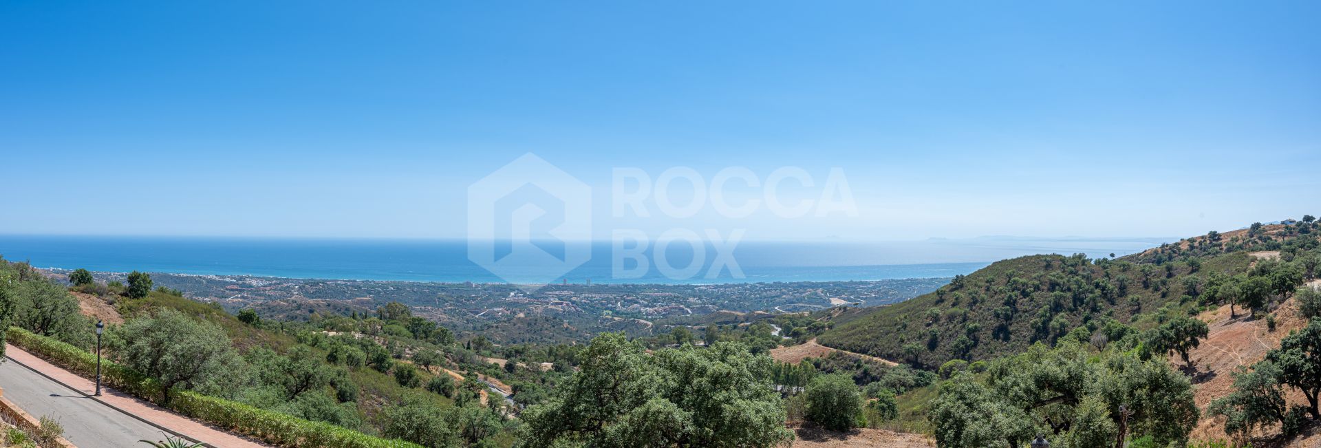 Spacious Hilltop Townhouse with 180º Sea Views for Sale in La Mairena, Marbella East