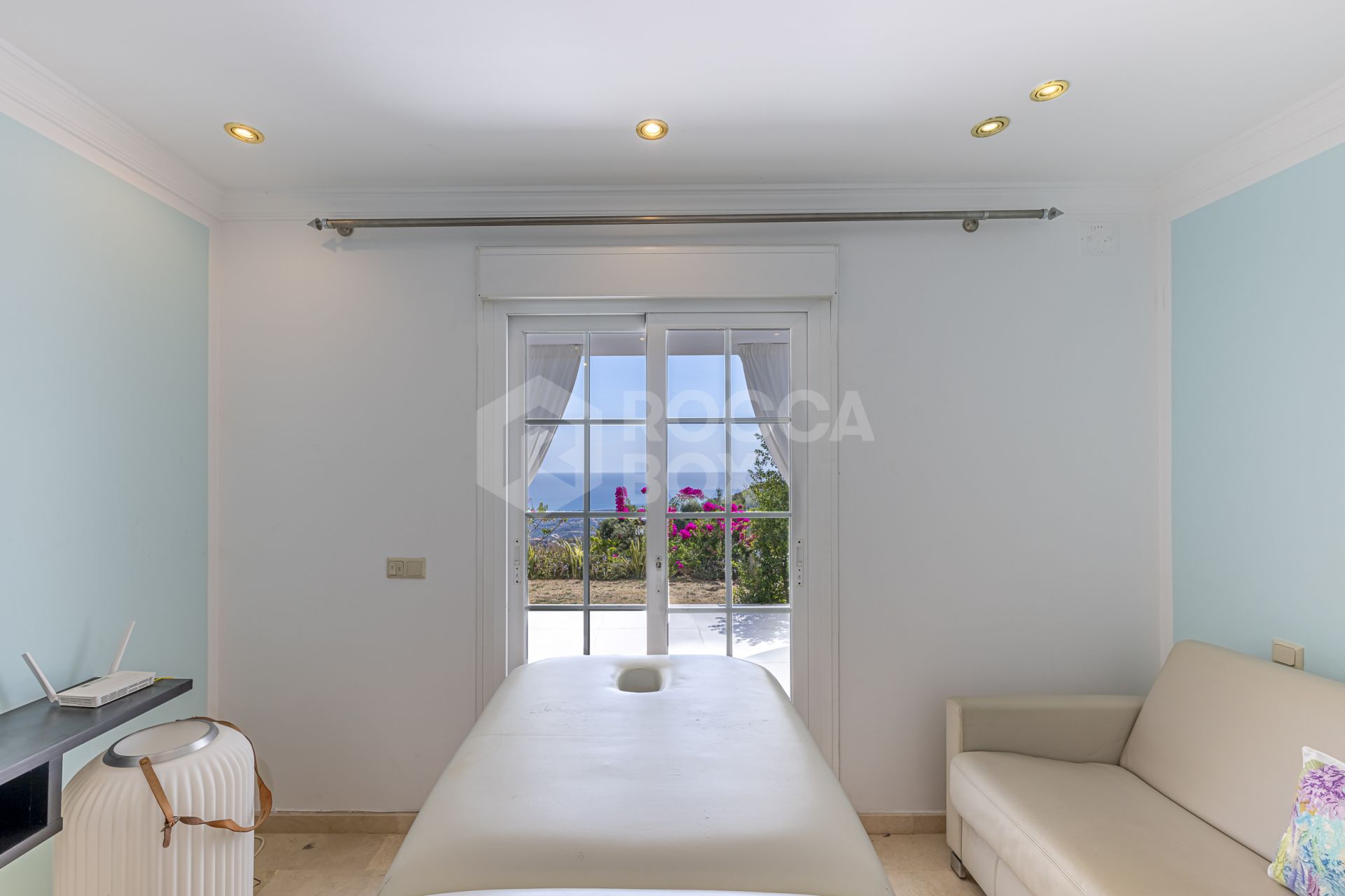 Spacious Hilltop Townhouse with 180º Sea Views for Sale in La Mairena, Marbella East