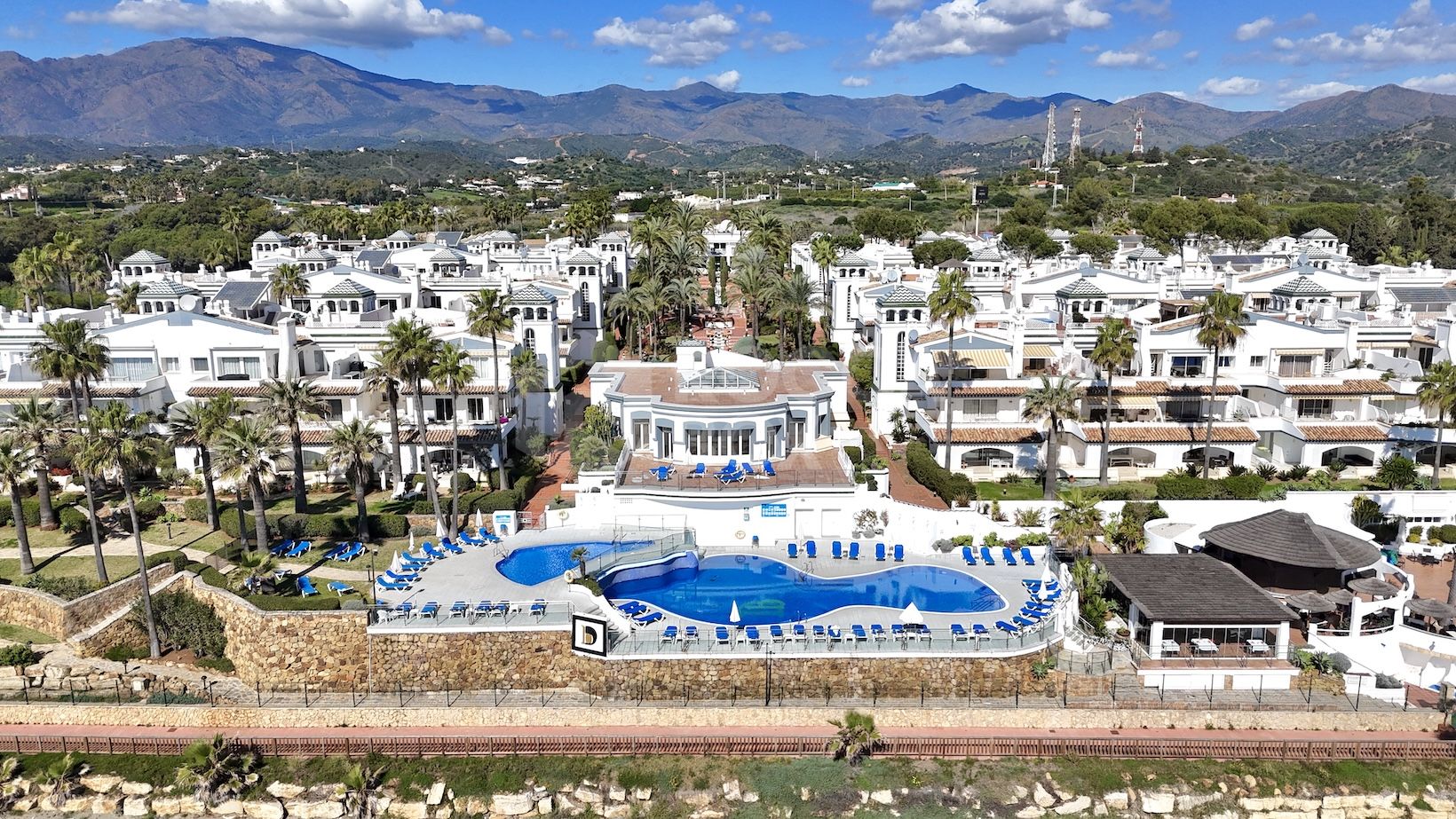 Your Perfect Coastal Escape: Duplex Penthouse for Sale in Dominion Beach, Estepona