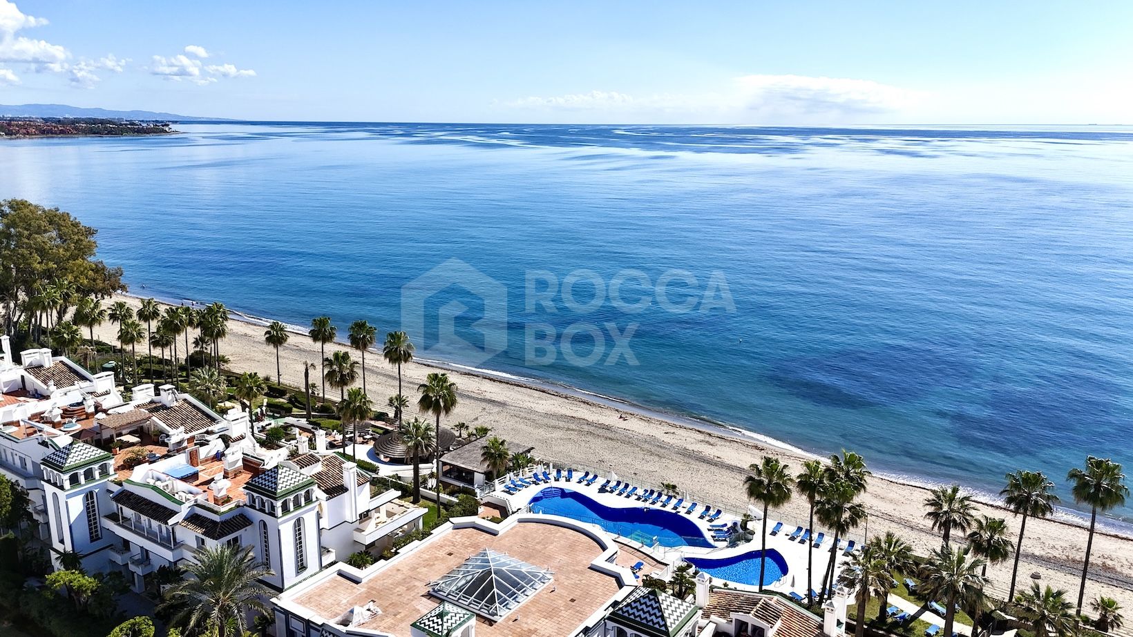 Your Perfect Coastal Escape: Duplex Penthouse for Sale in Dominion Beach, Estepona