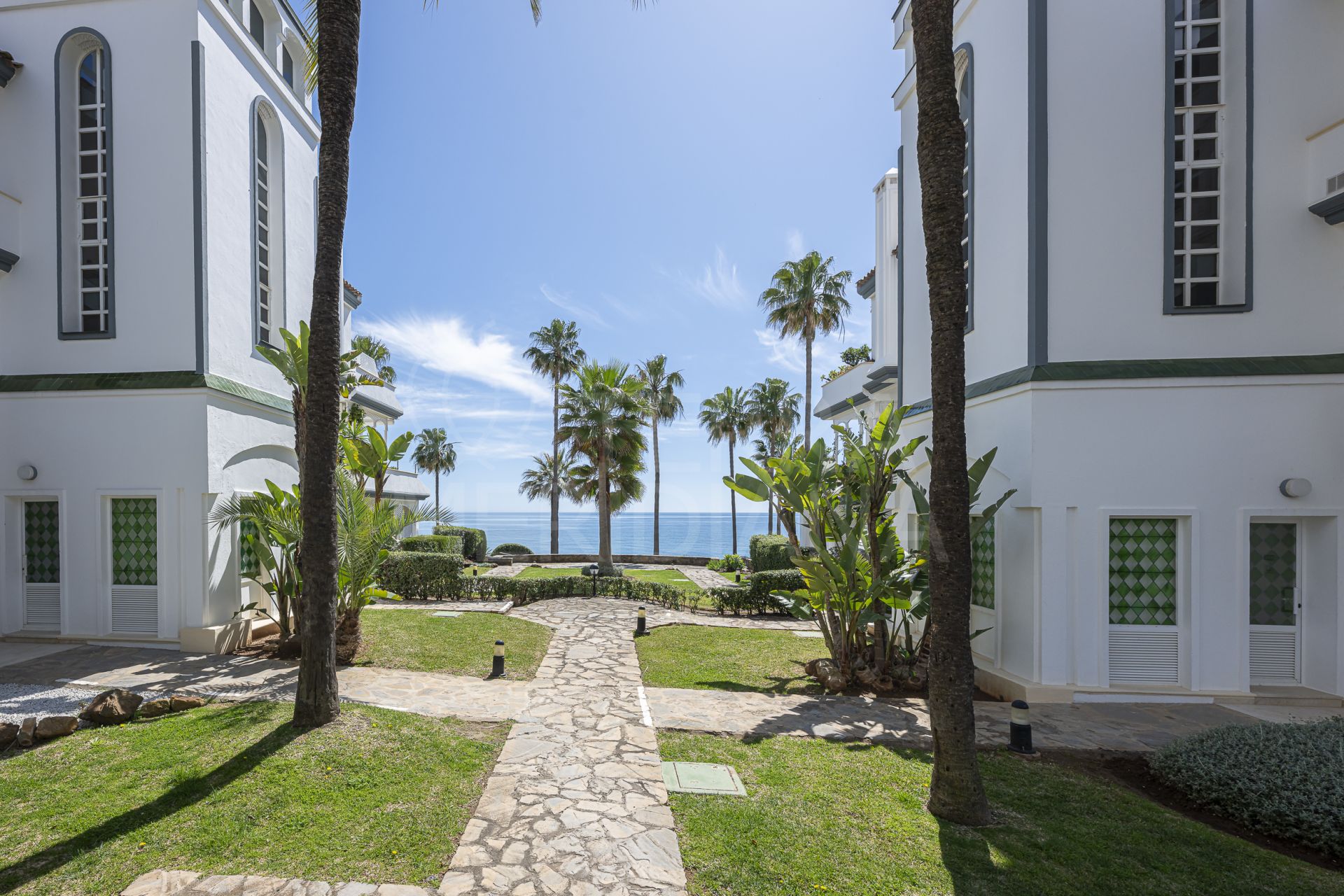 Duplex Penthouse in Dominion Beach, Estepona