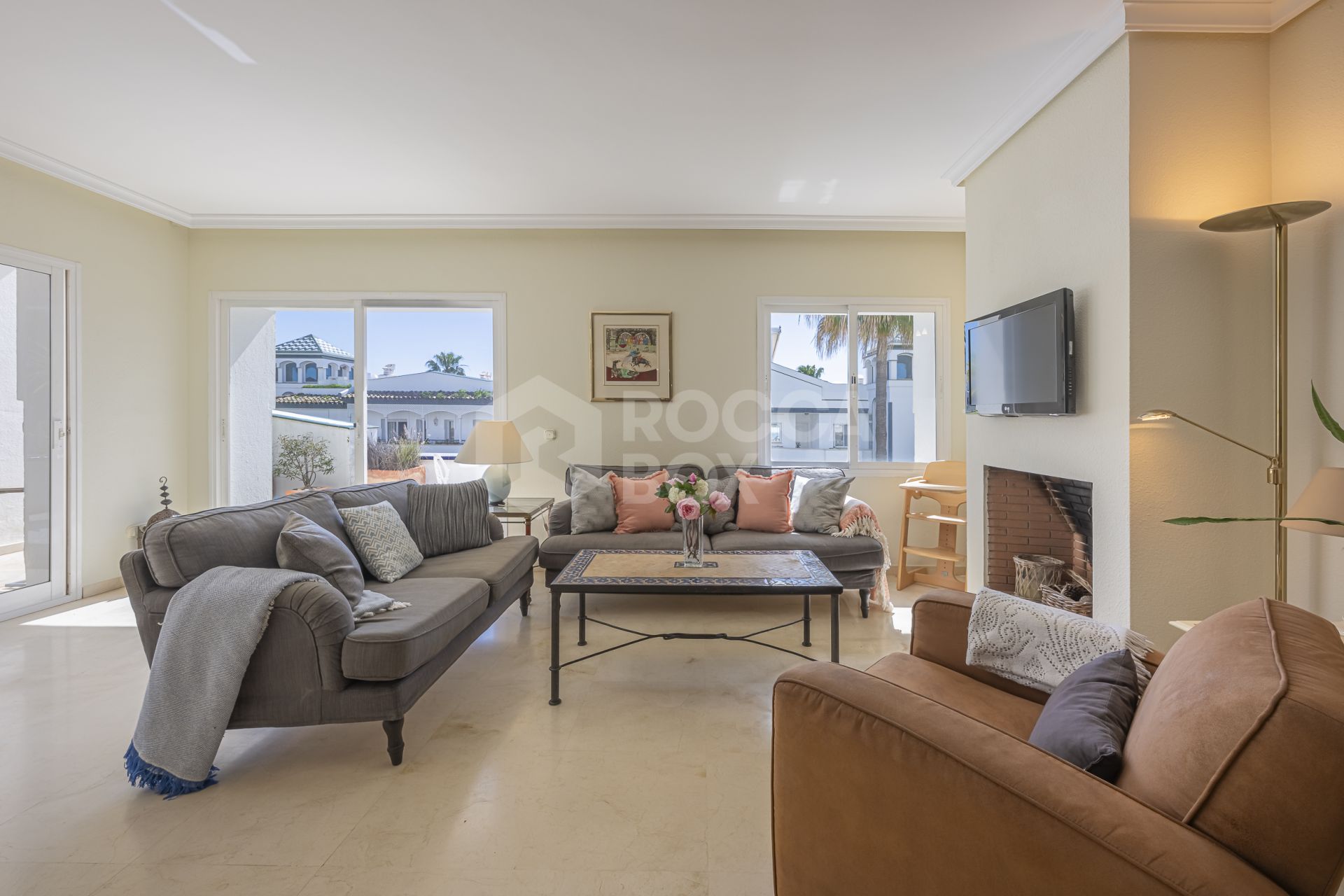 Your Perfect Coastal Escape: Duplex Penthouse for Sale in Dominion Beach, Estepona