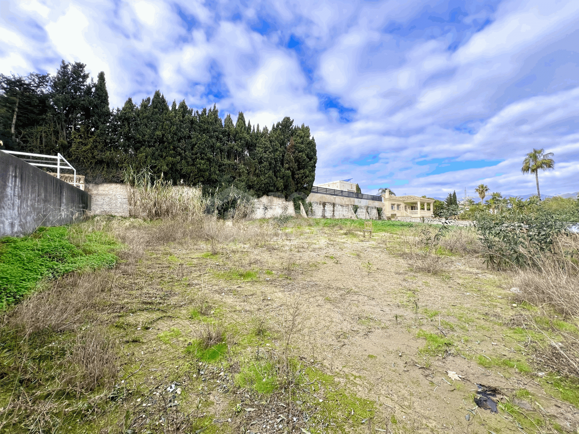 Plot for sale in Estepona