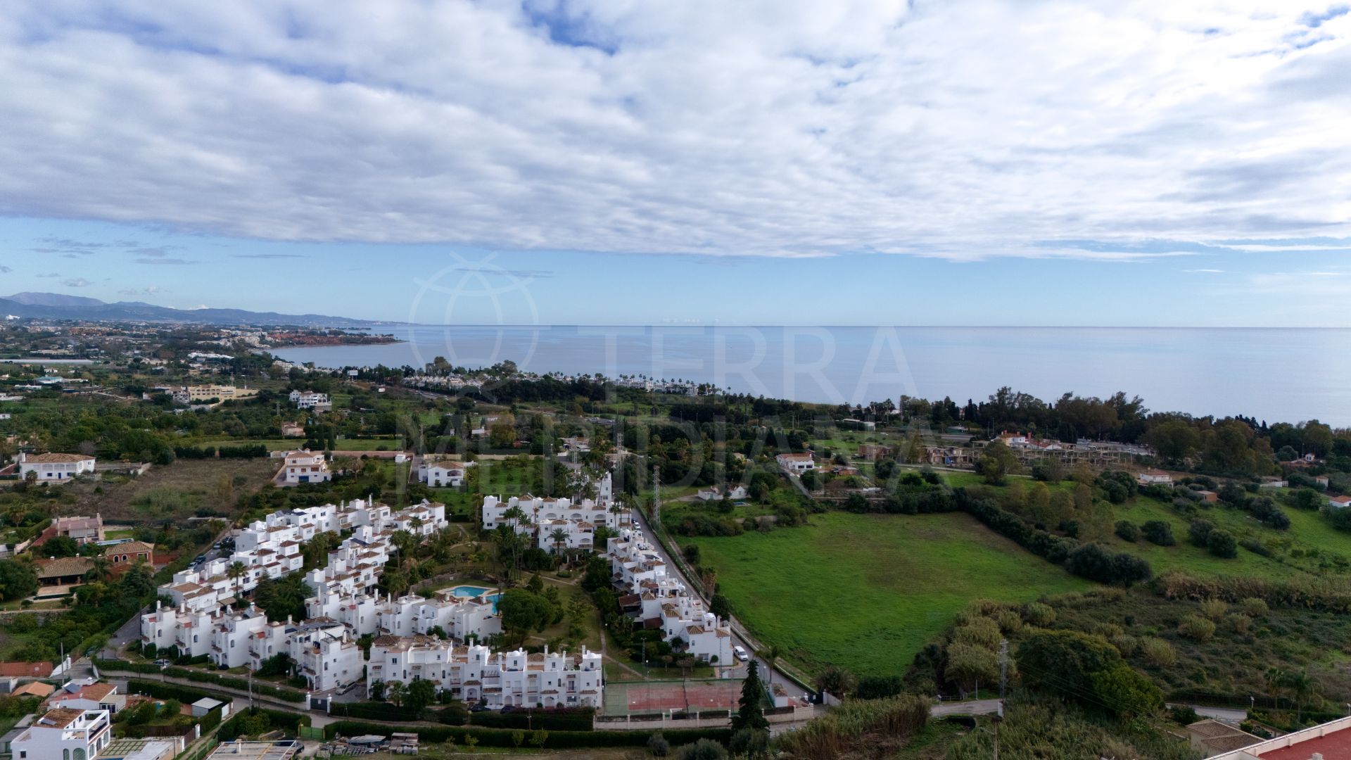 Plot in El Padron, Estepona