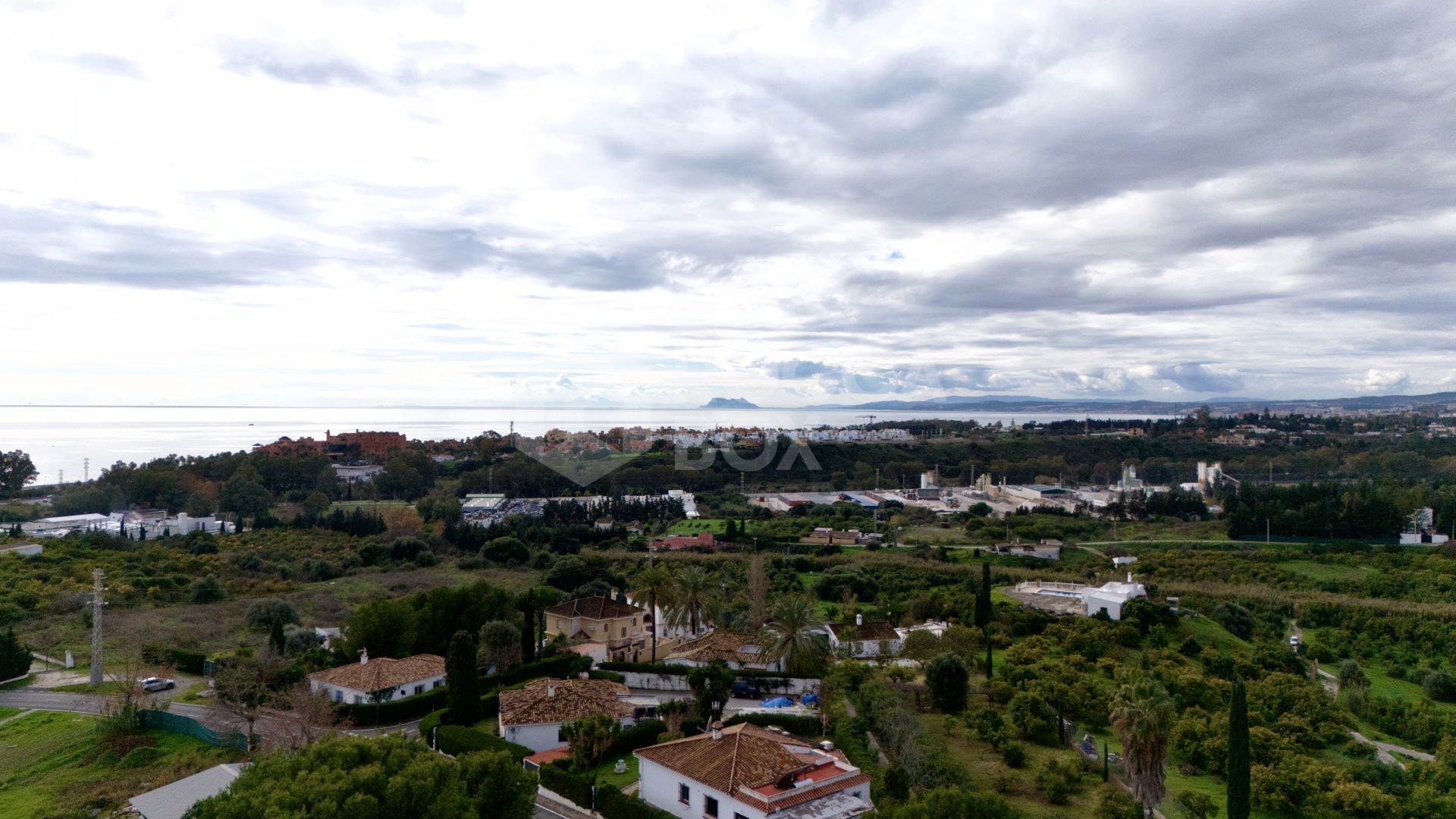 Plot for sale in Estepona