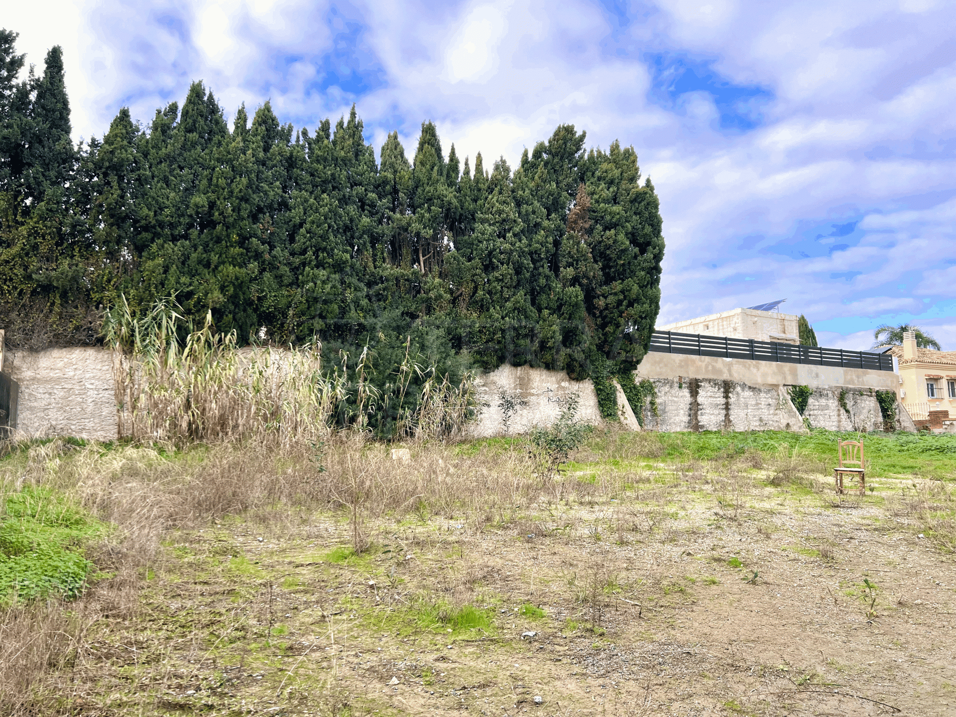 Plot in El Padron, Estepona