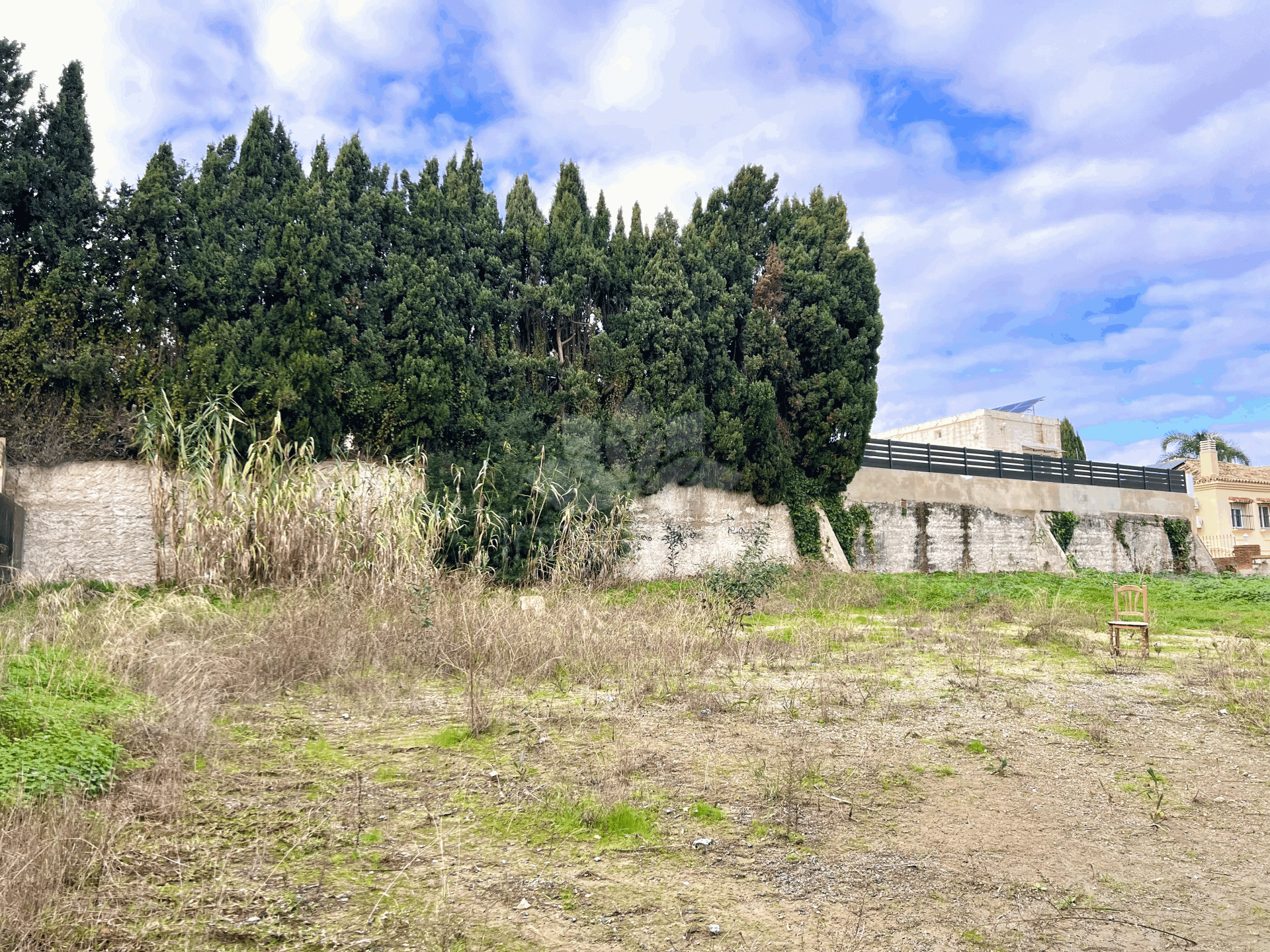 Plot in El Padron, Estepona