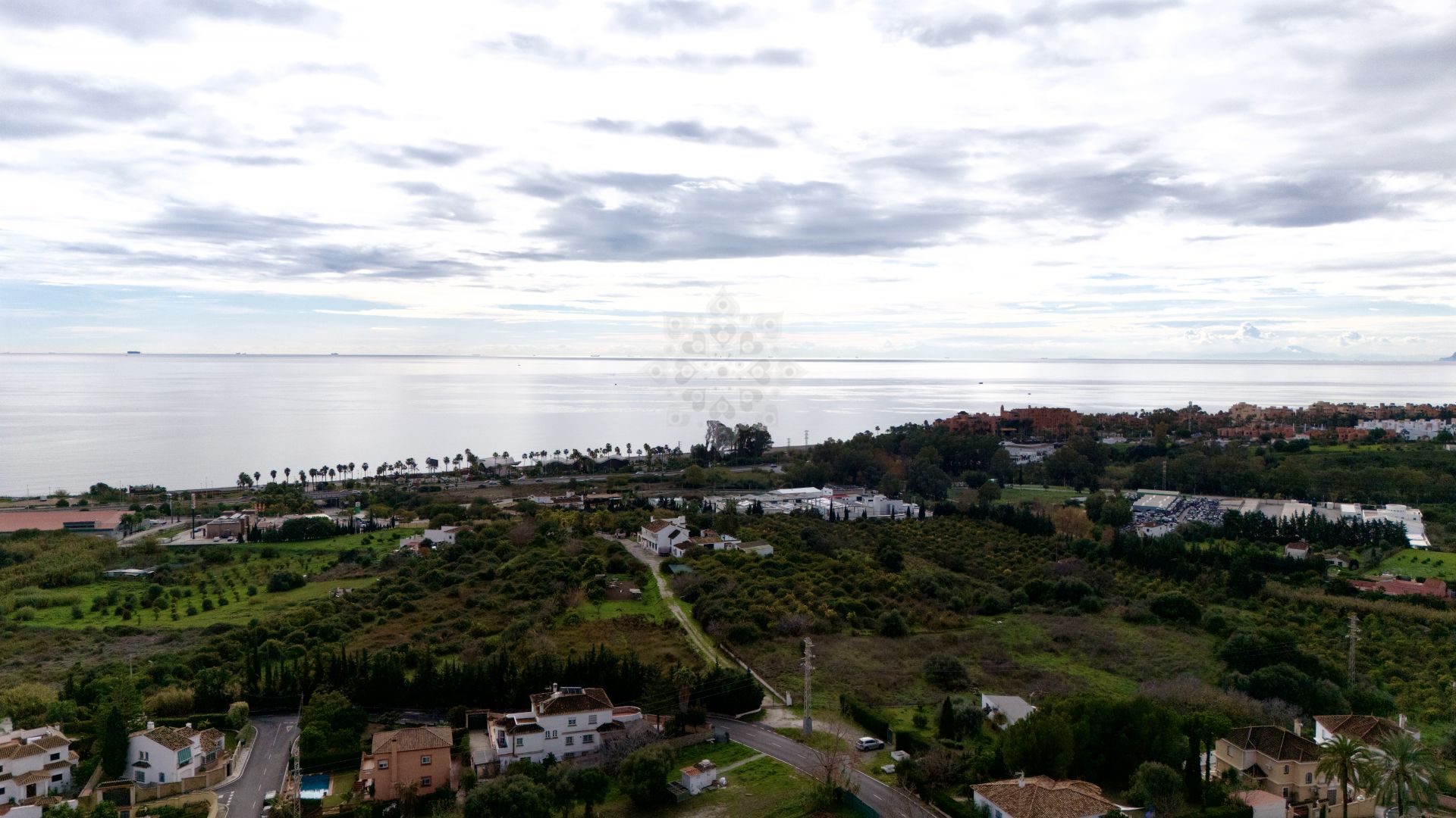 Plot in El Padron, Estepona