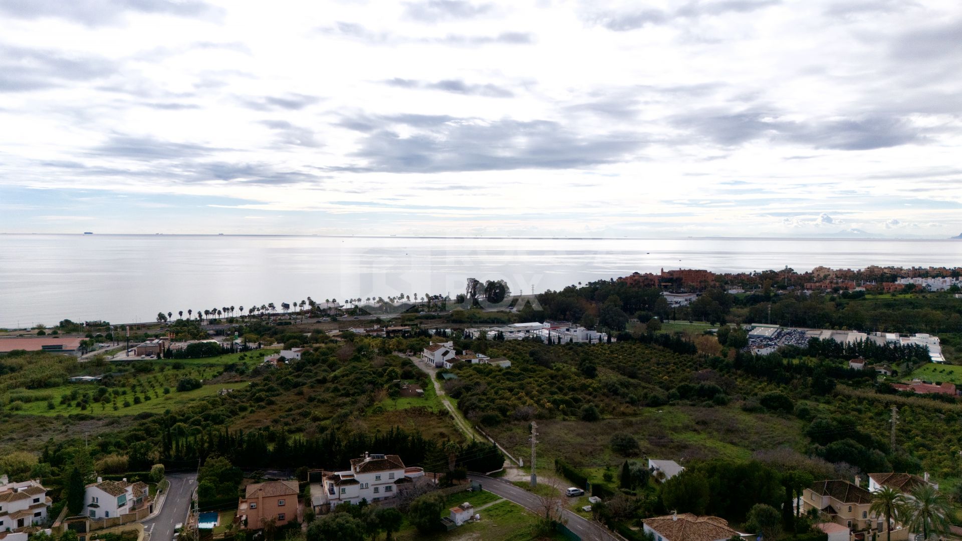 Plot for sale in Estepona