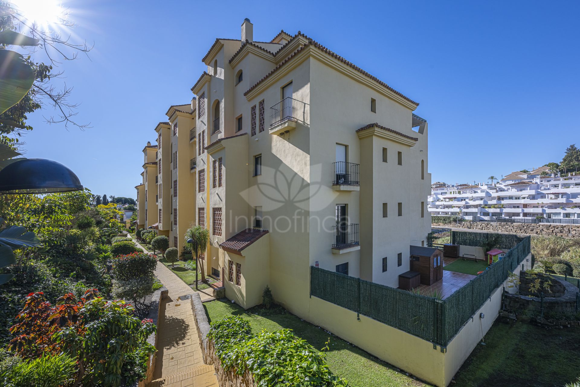 Apartamento Planta Baja en Las Joyas, Estepona