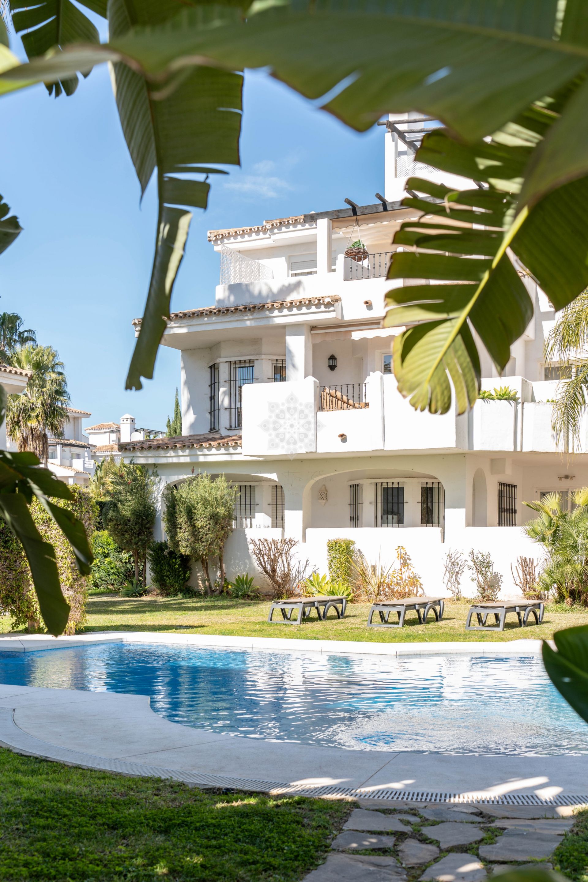 Duplex Penthouse in Los Naranjos de Marbella, Marbella