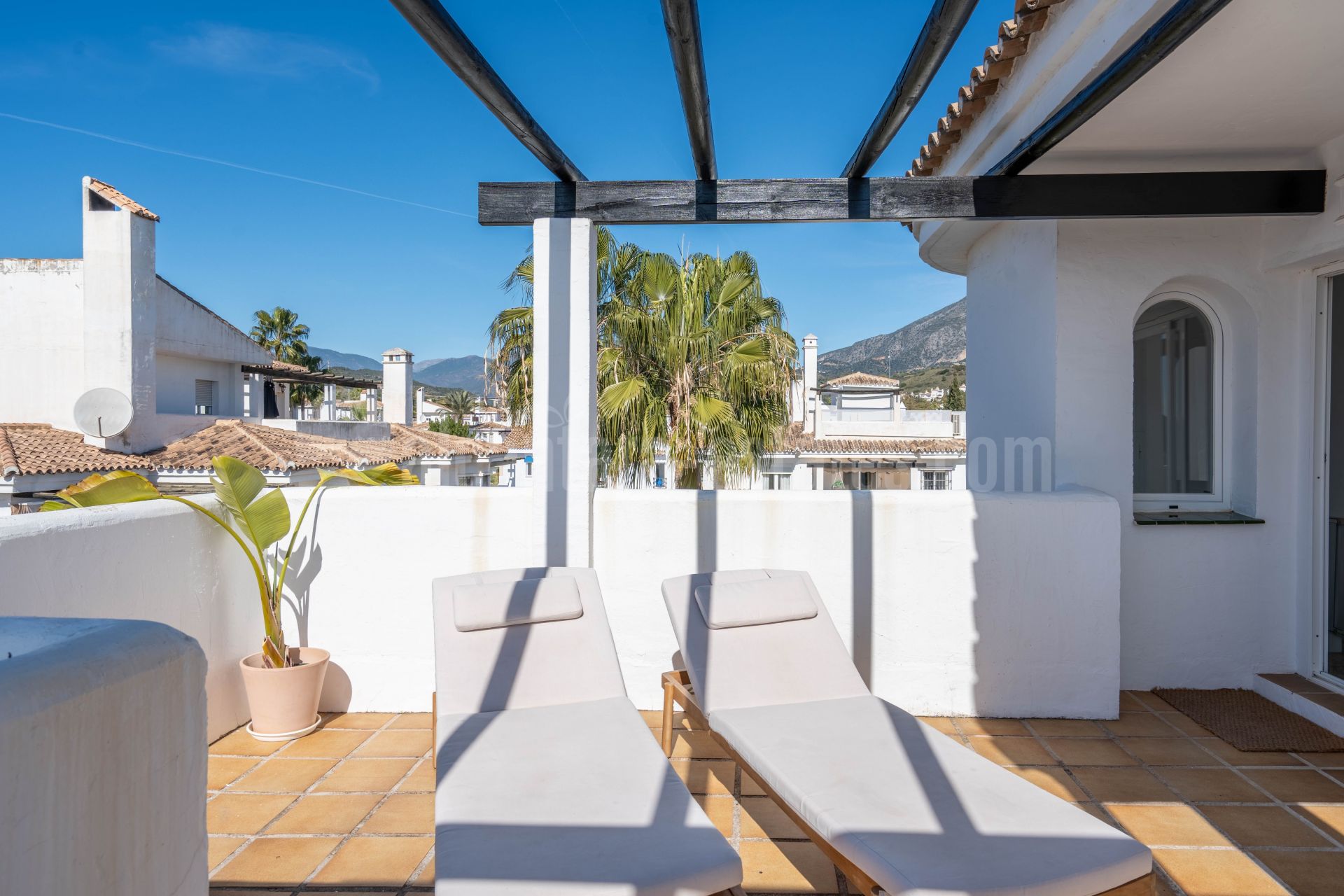 Atico Duplex en Los Naranjos de Marbella, Marbella