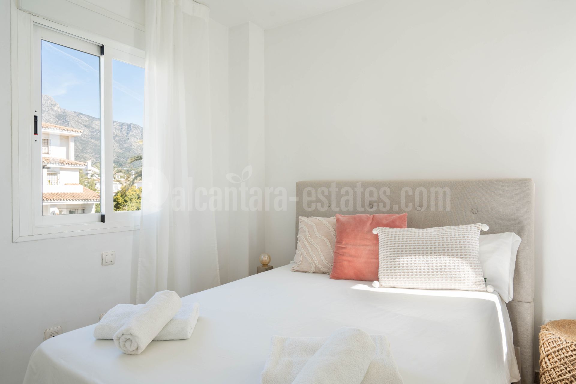Atico Duplex en Los Naranjos de Marbella, Marbella