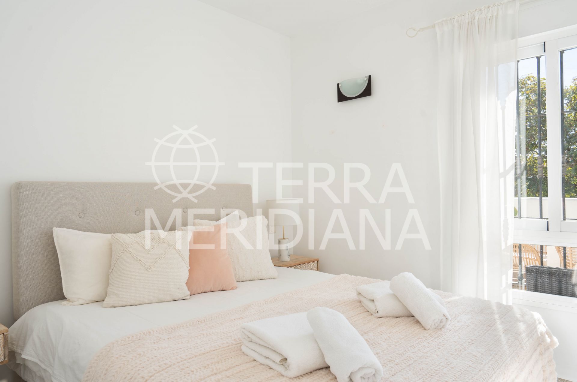 Duplex Penthouse in Los Naranjos de Marbella, Marbella