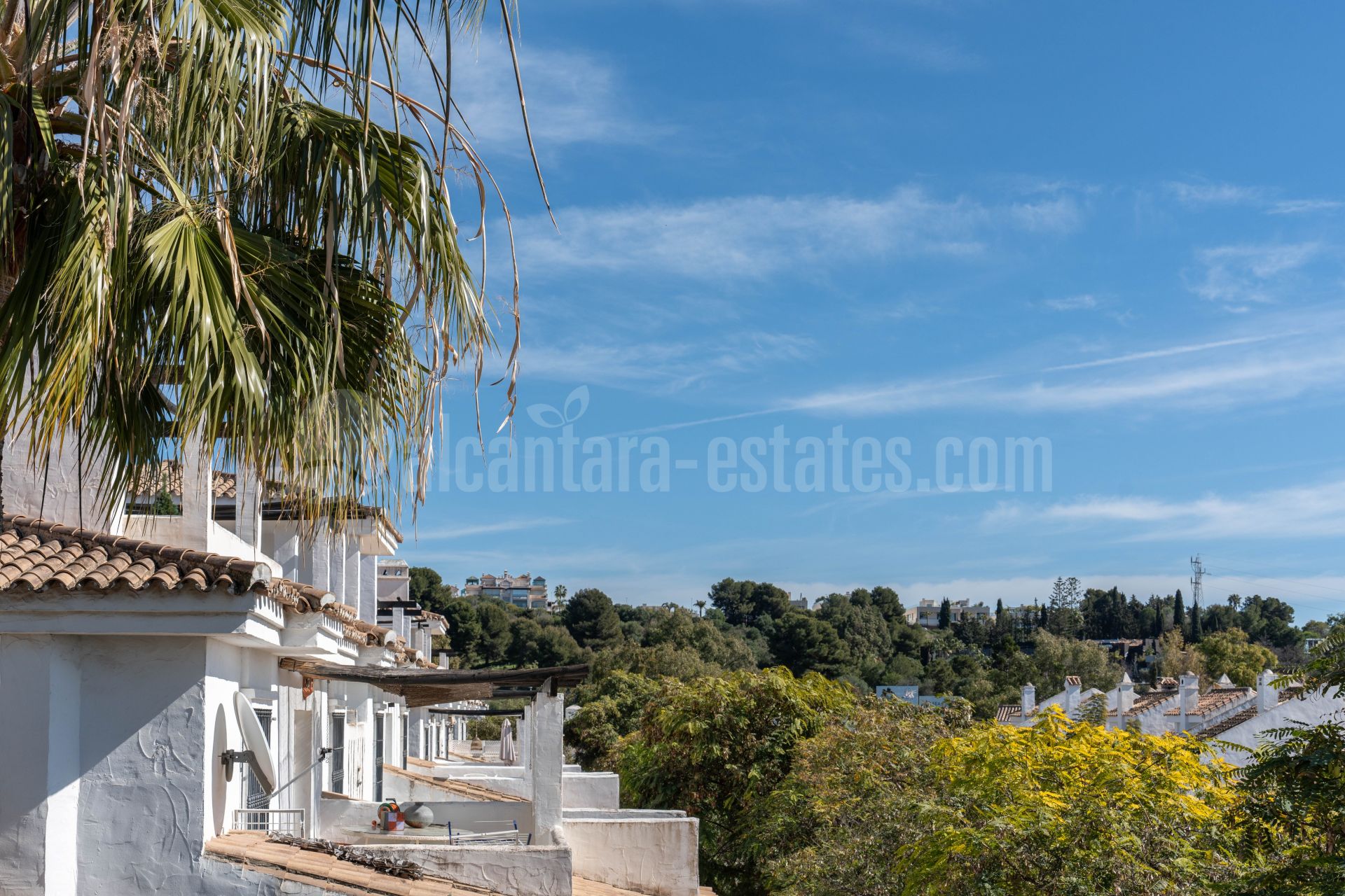 Atico Duplex en Los Naranjos de Marbella, Marbella