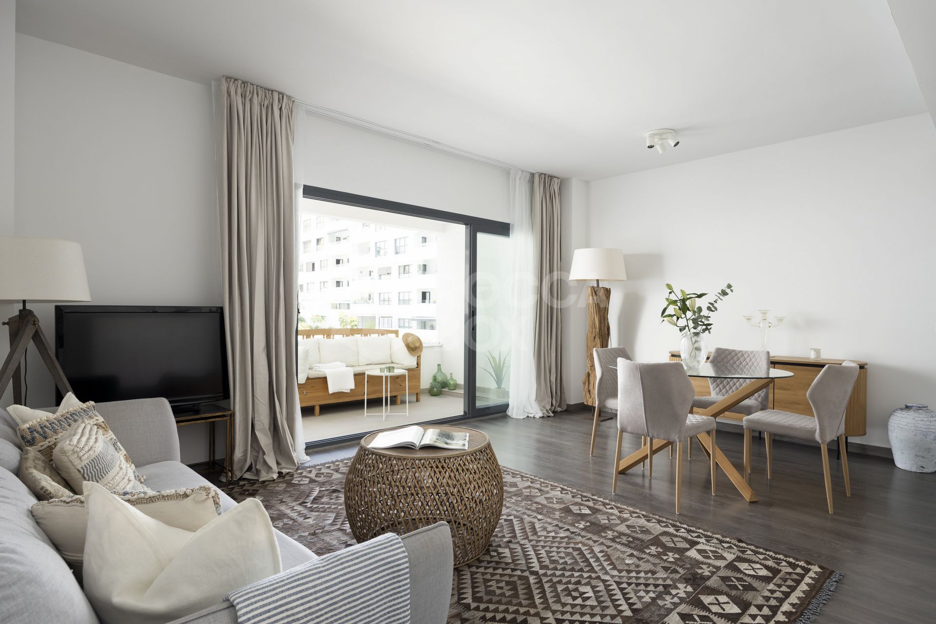Modern apartment in the heart of charming Estepona