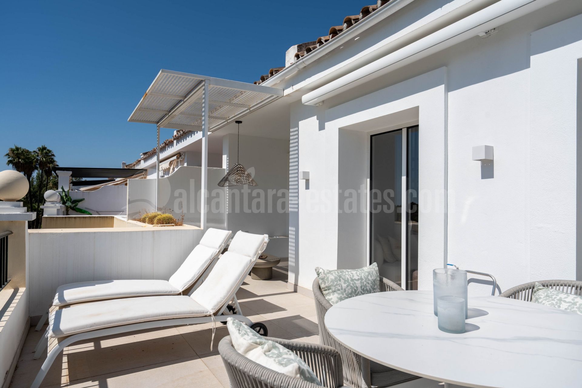 Apartment in Los Arcos (La Quinta), Benahavis