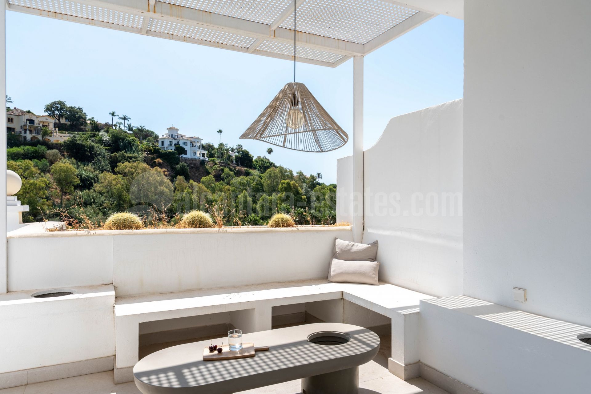 Apartment in Los Arcos (La Quinta), Benahavis
