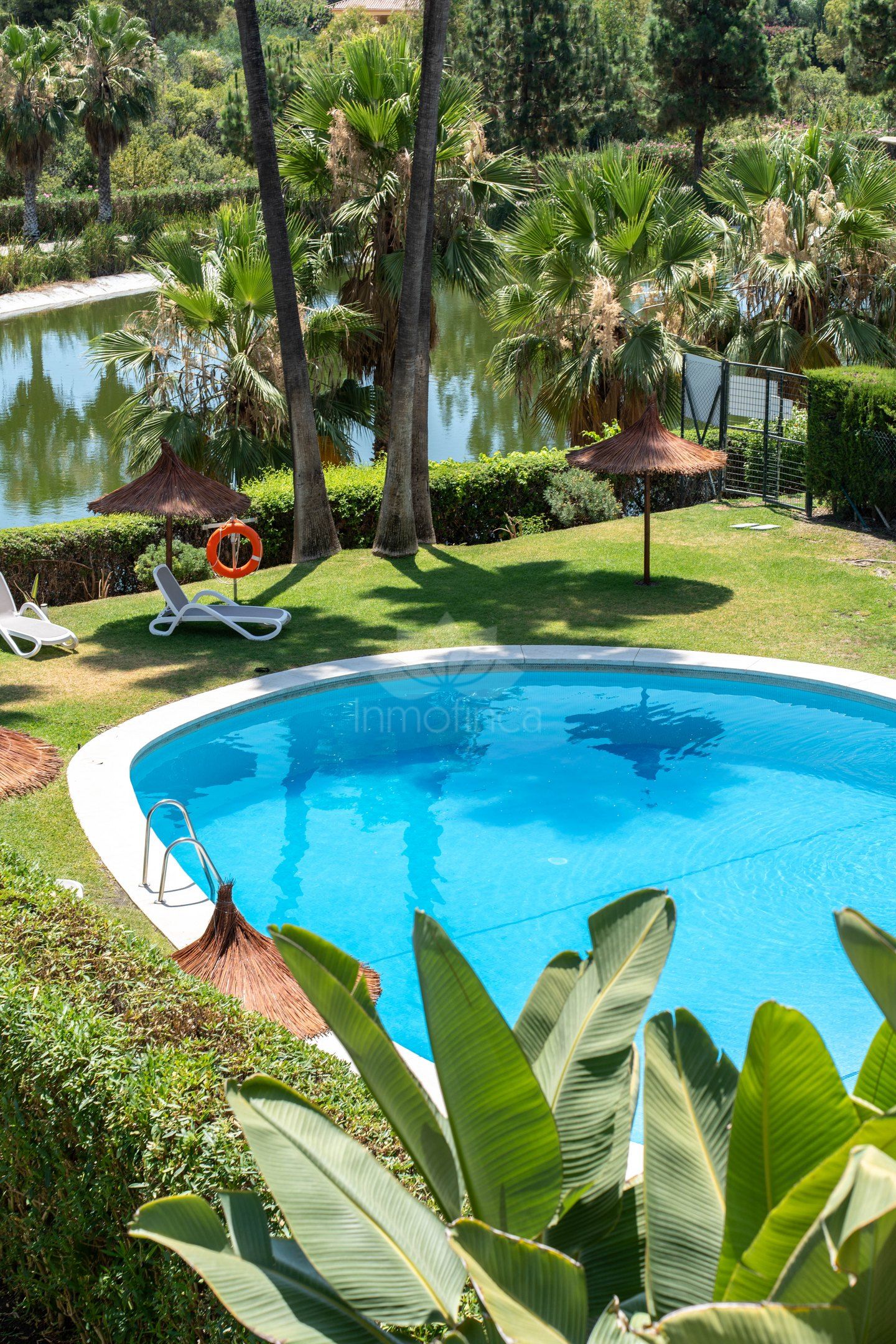 Apartment in Los Arcos (La Quinta), Benahavis