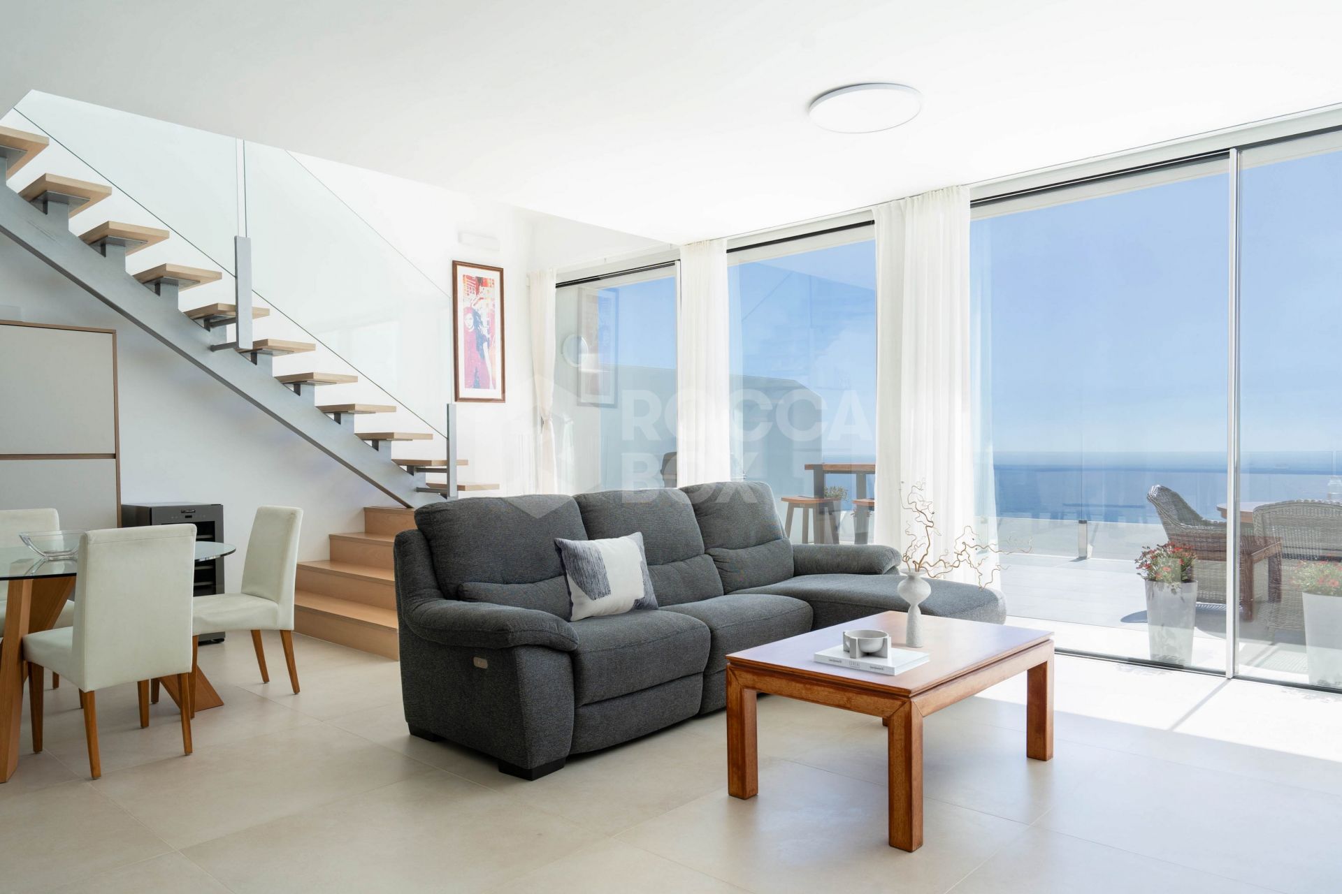 Stunning Newly Built Penthouse in Benalmadena: Breathtaking Views, Luxury Living!