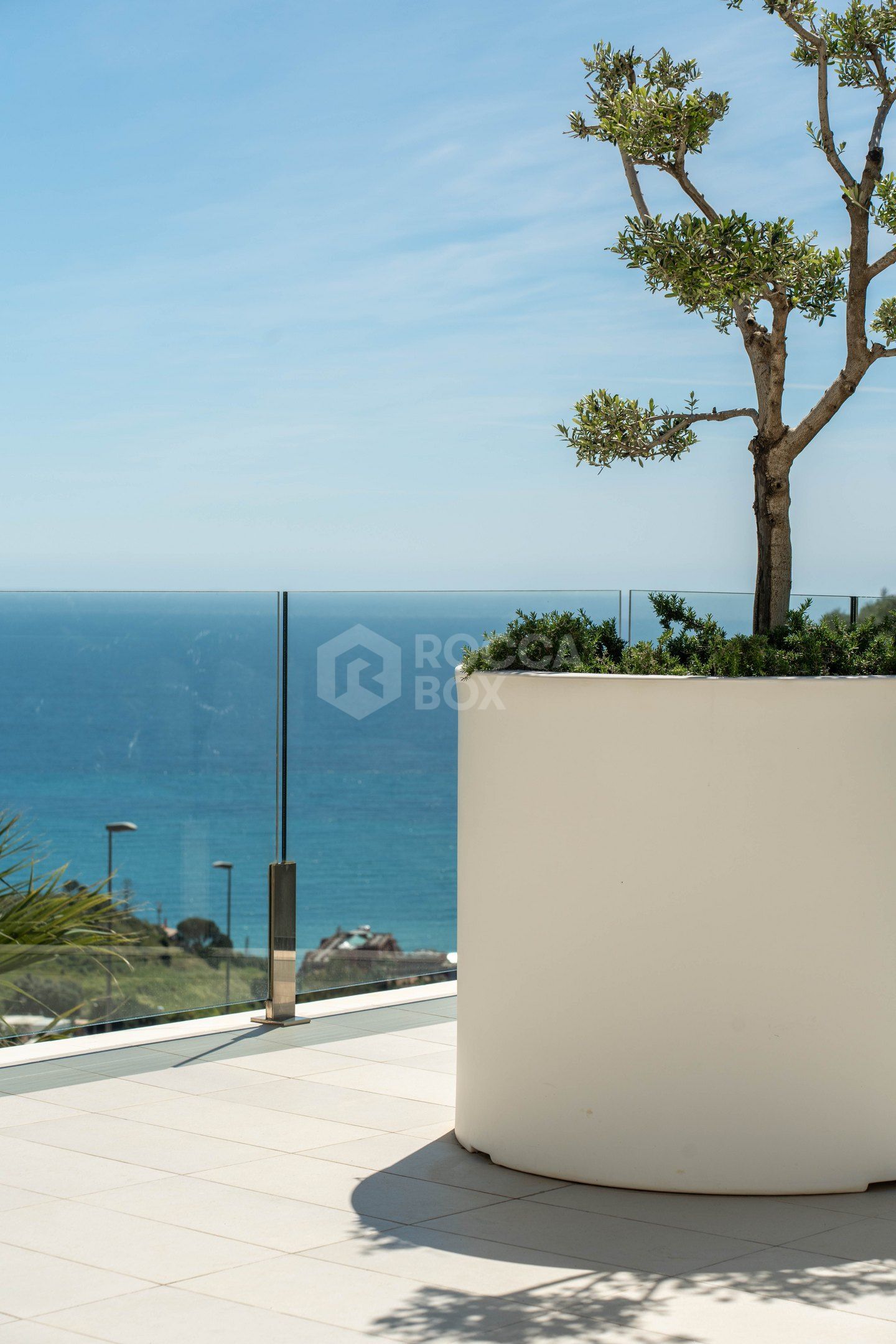 Stunning Newly Built Penthouse in Benalmadena: Breathtaking Views, Luxury Living!
