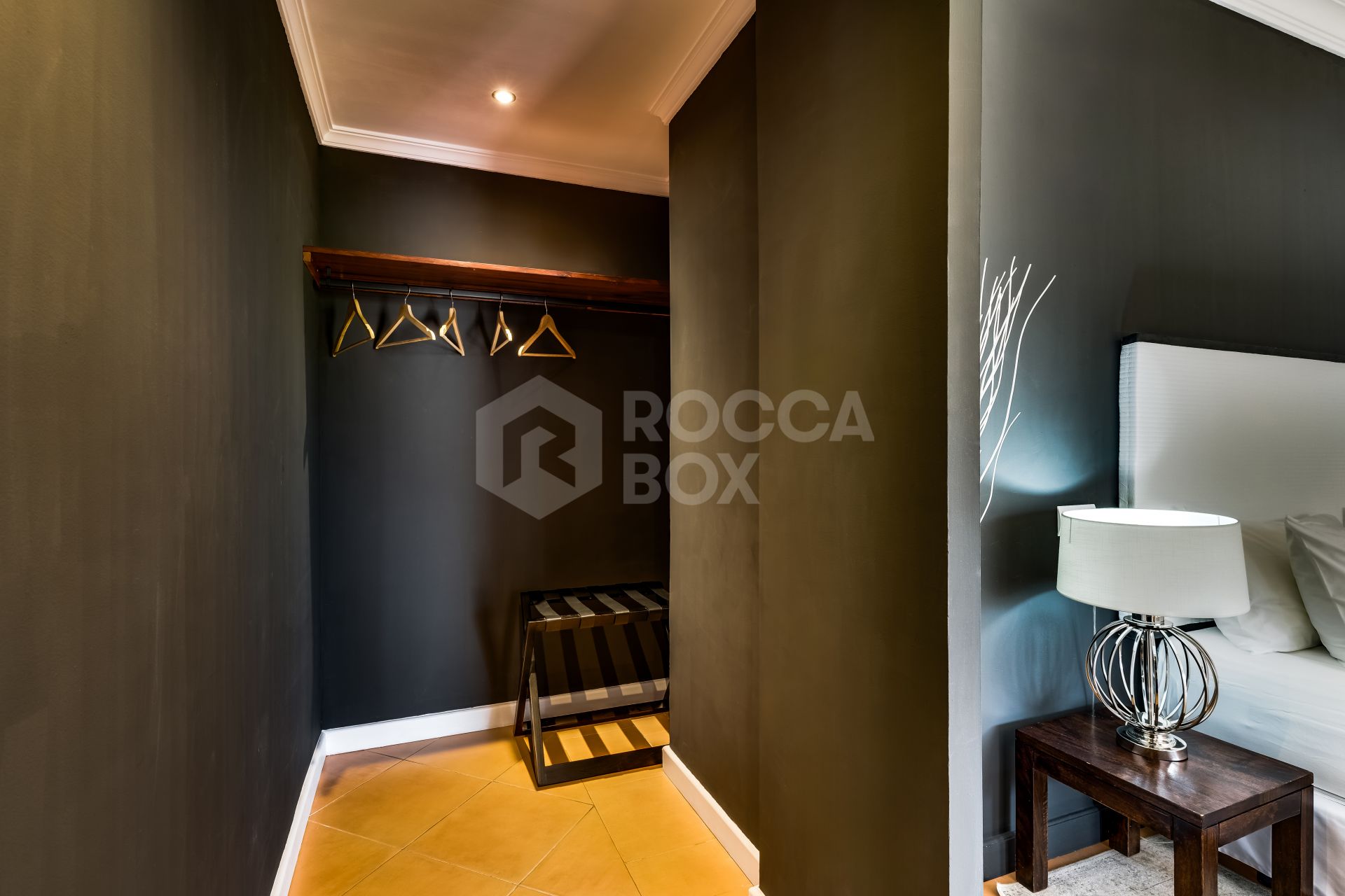Incredible property with panoramic views!
