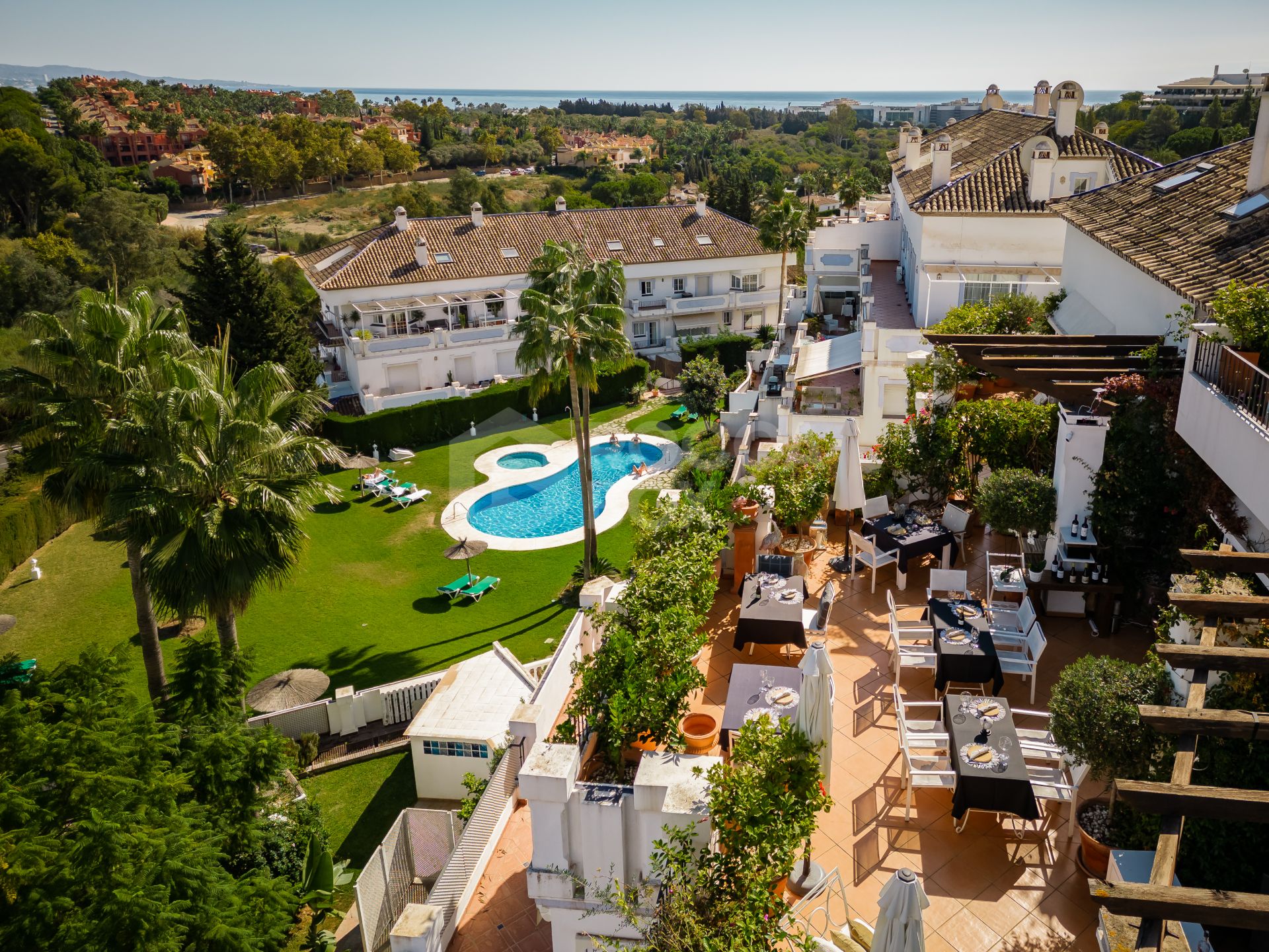 Incredible property with panoramic views!